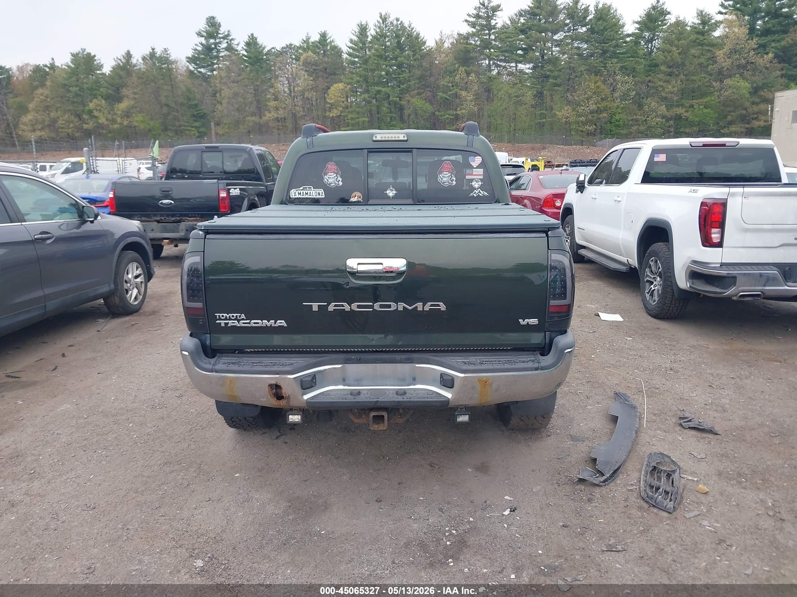 2013 Toyota Tacoma Base V6 Black vin: 3TMLU4ENXDM123546