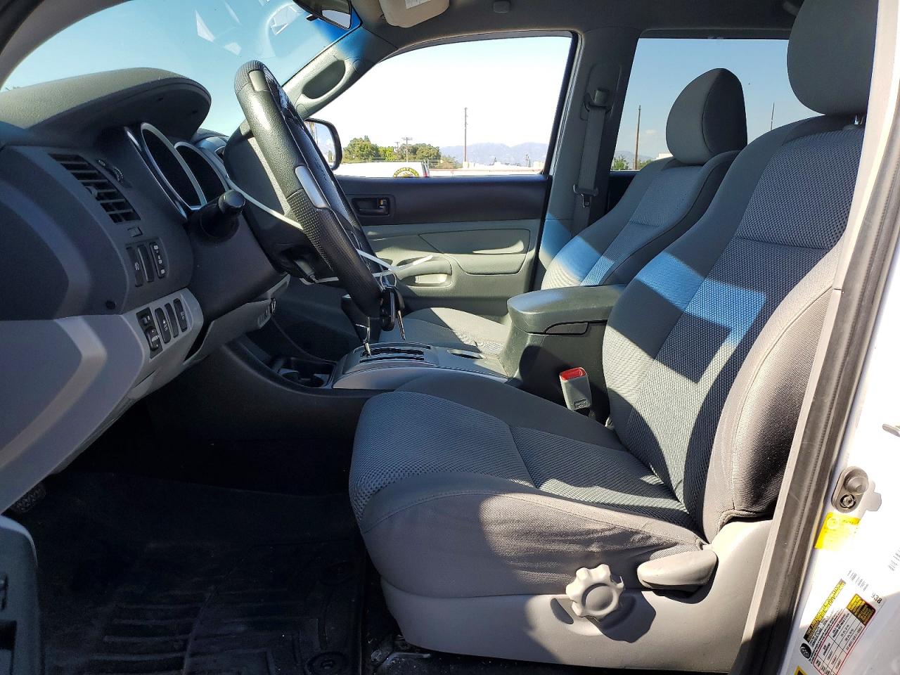 2014 Toyota Tacoma Double Cab Белый vin: 3TMLU4ENXEM141997