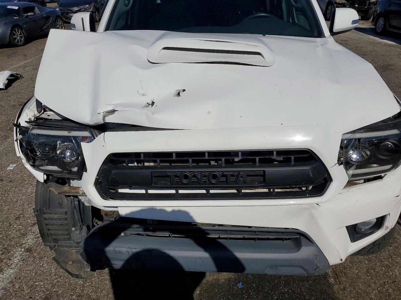 2014 Toyota Tacoma Double Cab Белый vin: 3TMLU4ENXEM141997