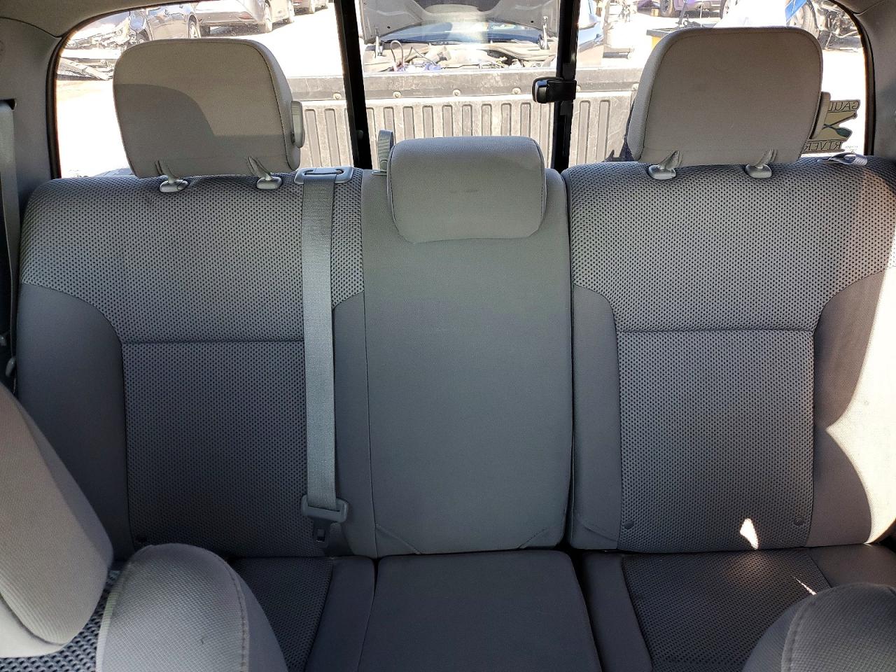 2014 Toyota Tacoma Double Cab Белый vin: 3TMLU4ENXEM141997