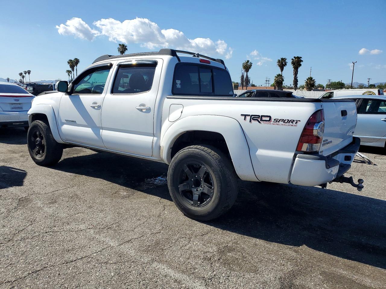 2014 Toyota Tacoma Double Cab Белый vin: 3TMLU4ENXEM141997