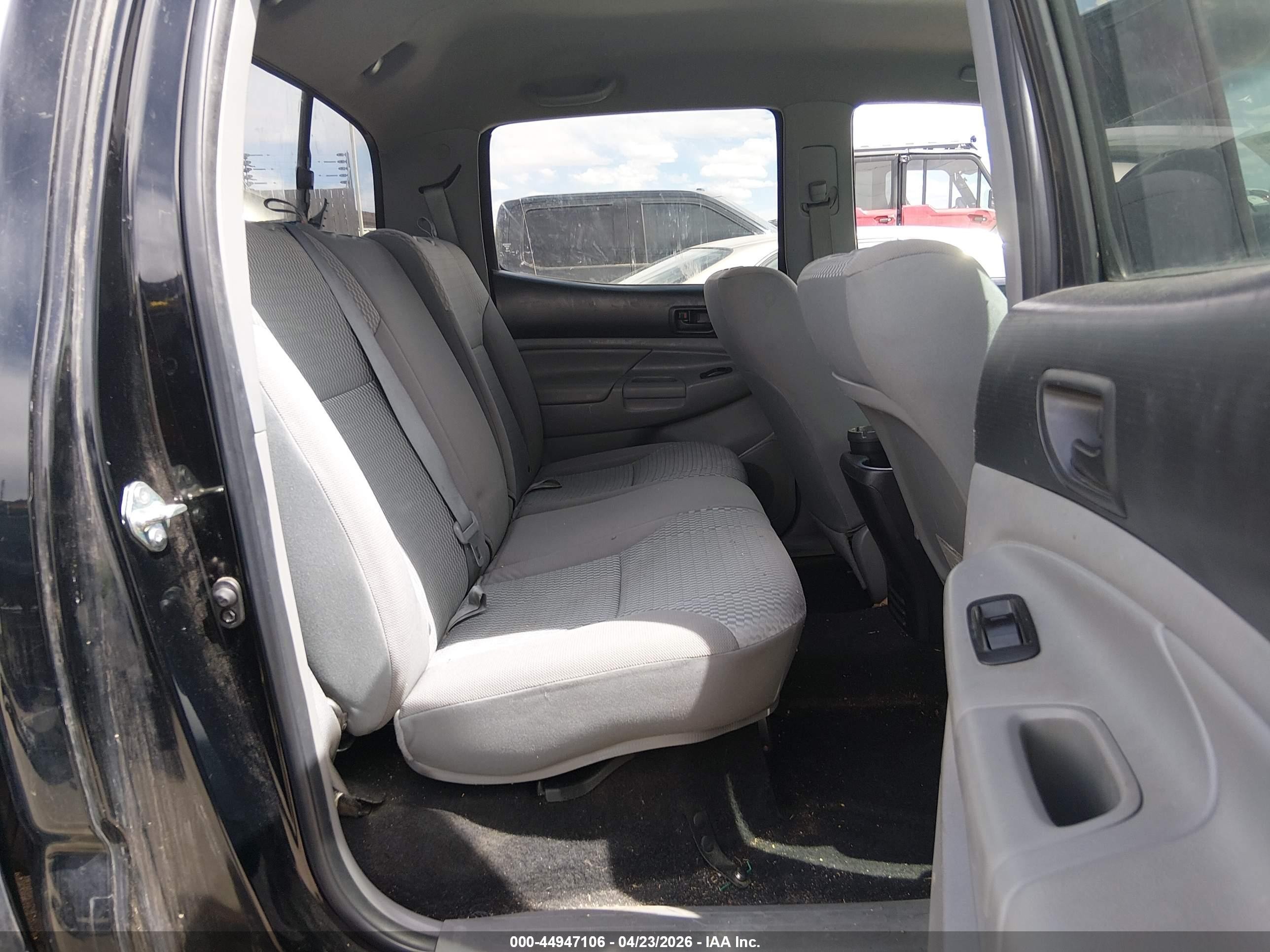 2014 Toyota Tacoma Base V6 Black vin: 3TMLU4ENXEM161960