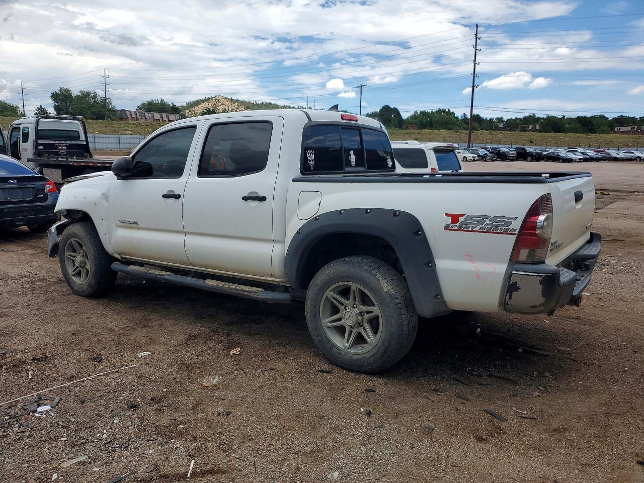 2014 Toyota Tacoma V6 White vin: 3TMLU4ENXEM162817