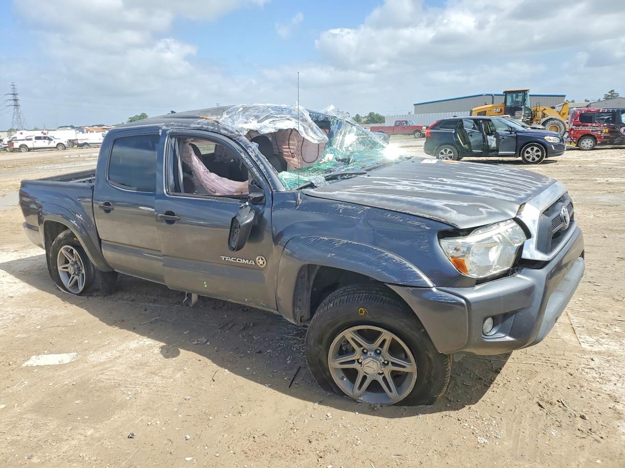 2014 Toyota Tacoma Double Cab Silver vin: 3TMLU4ENXEM162915