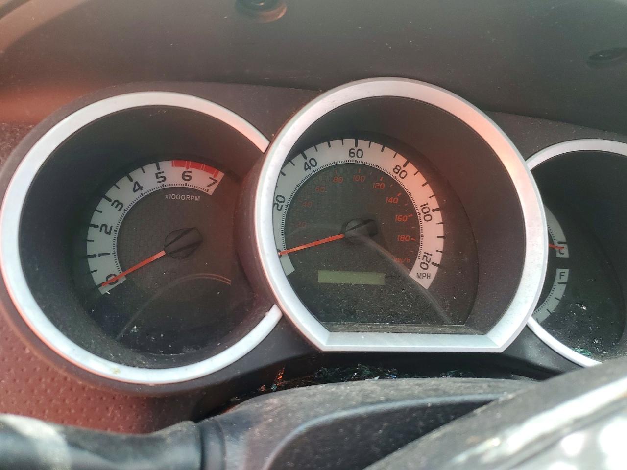 2014 Toyota Tacoma Double Cab Silver vin: 3TMLU4ENXEM162915