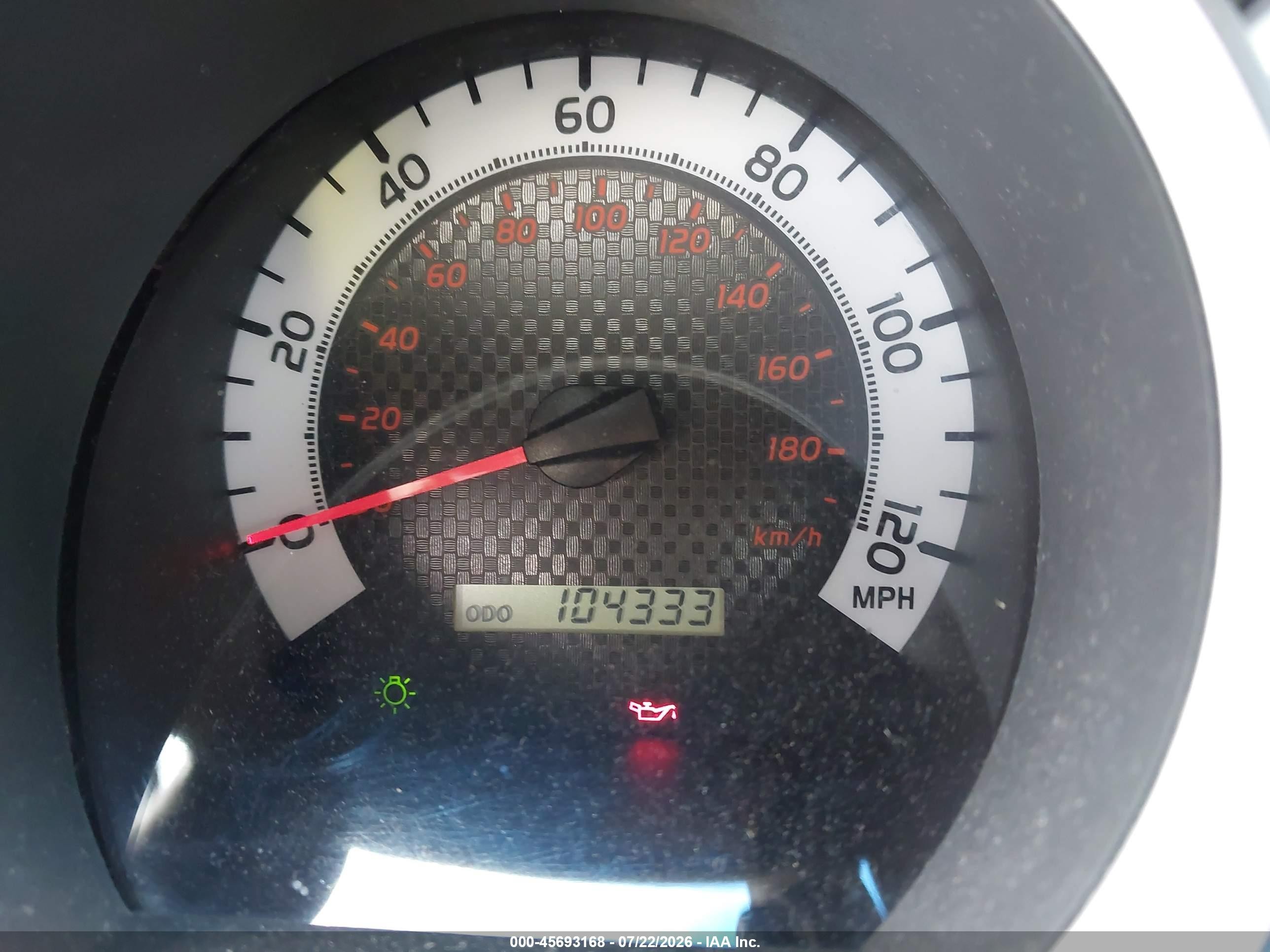 2015 Toyota Tacoma Base V6 White vin: 3TMLU4ENXFM166027