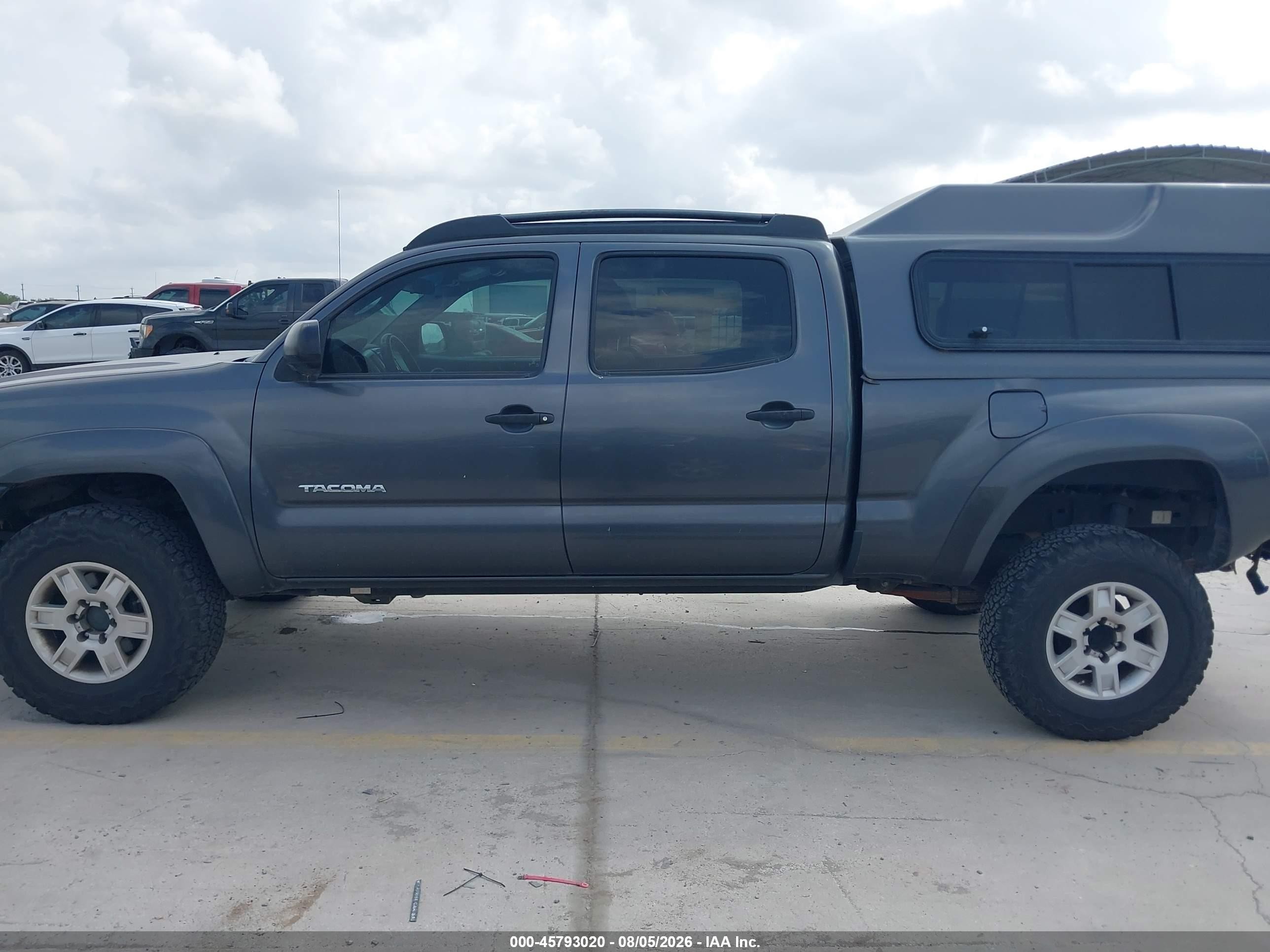 2014 Toyota Tacoma Base V6 Gray vin: 3TMMU4FN0EM072191