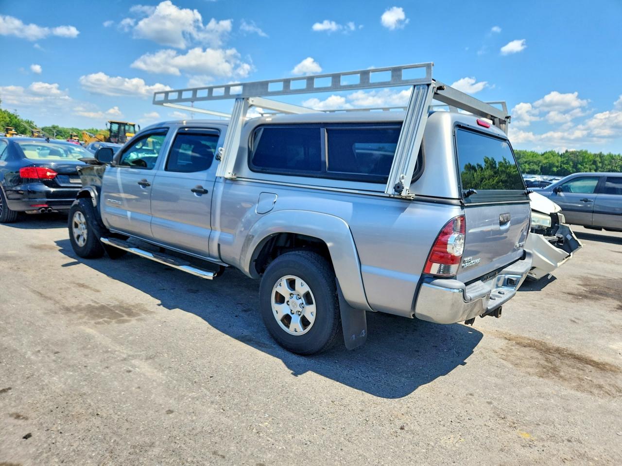 2015 Toyota Tacoma Double Cab Long Bed Серебряный vin: 3TMMU4FN0FM074346