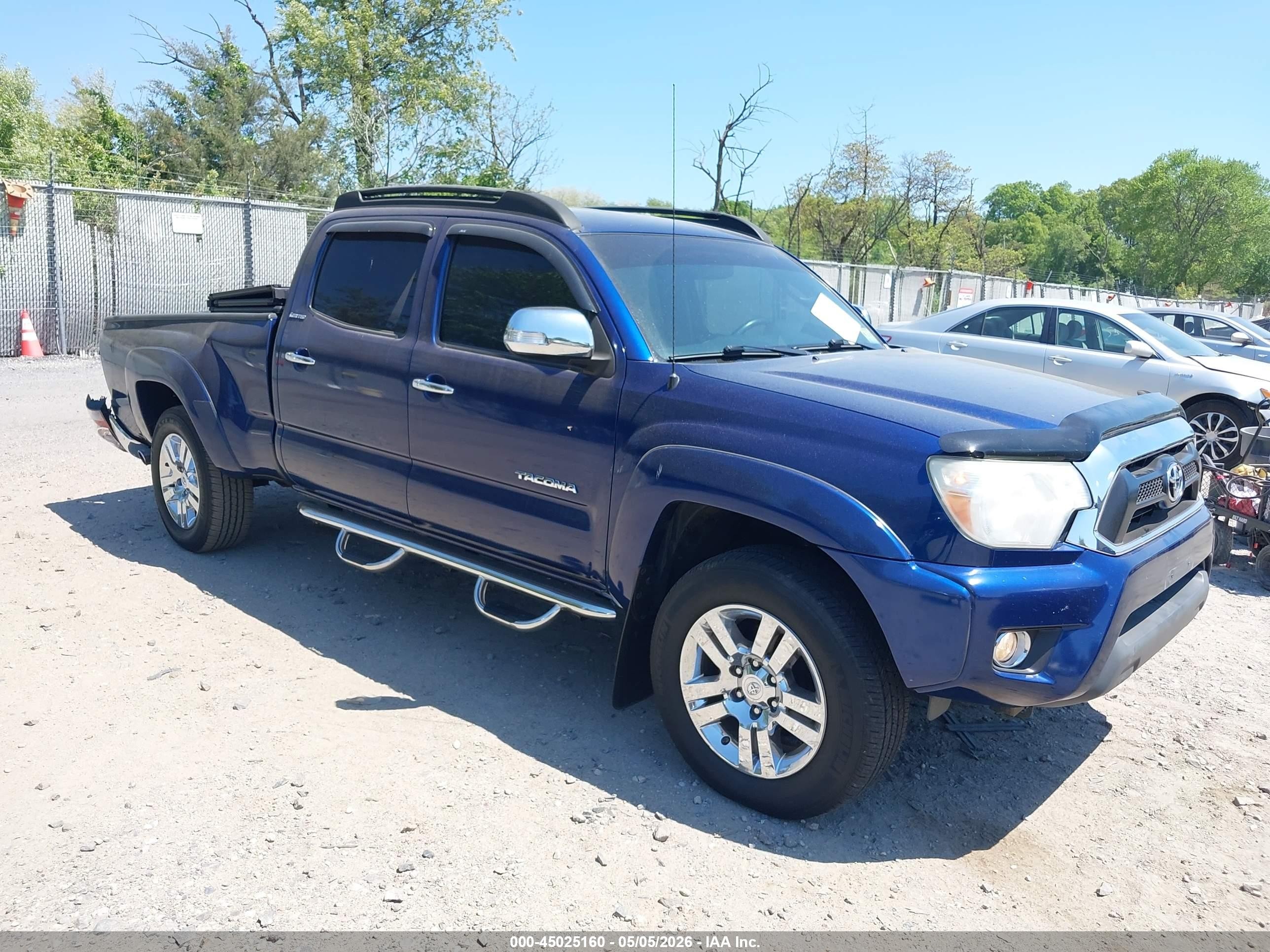 2015 Toyota Tacoma Base V6 Синий vin: 3TMMU4FN1FM080169