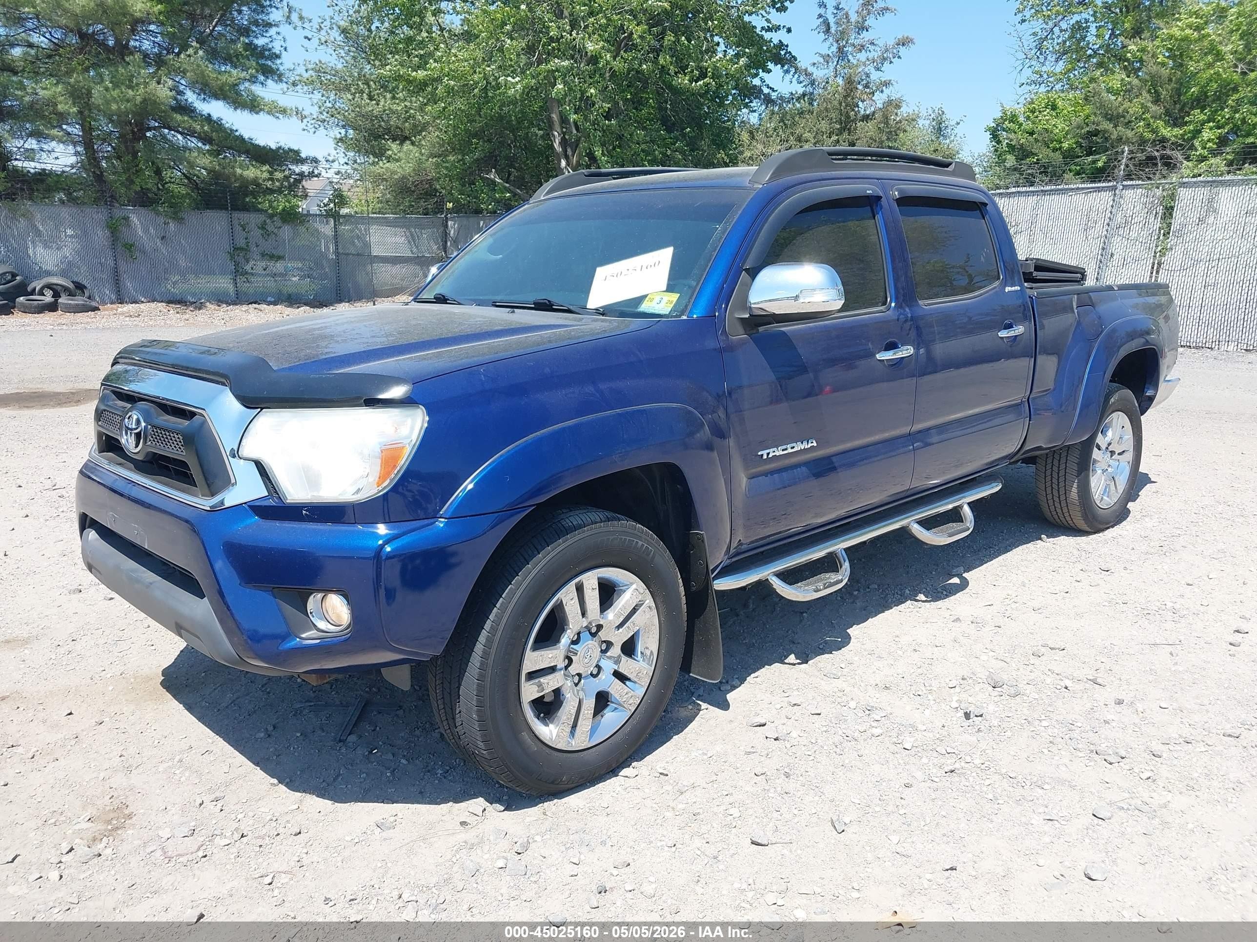 2015 Toyota Tacoma Base V6 Синий vin: 3TMMU4FN1FM080169
