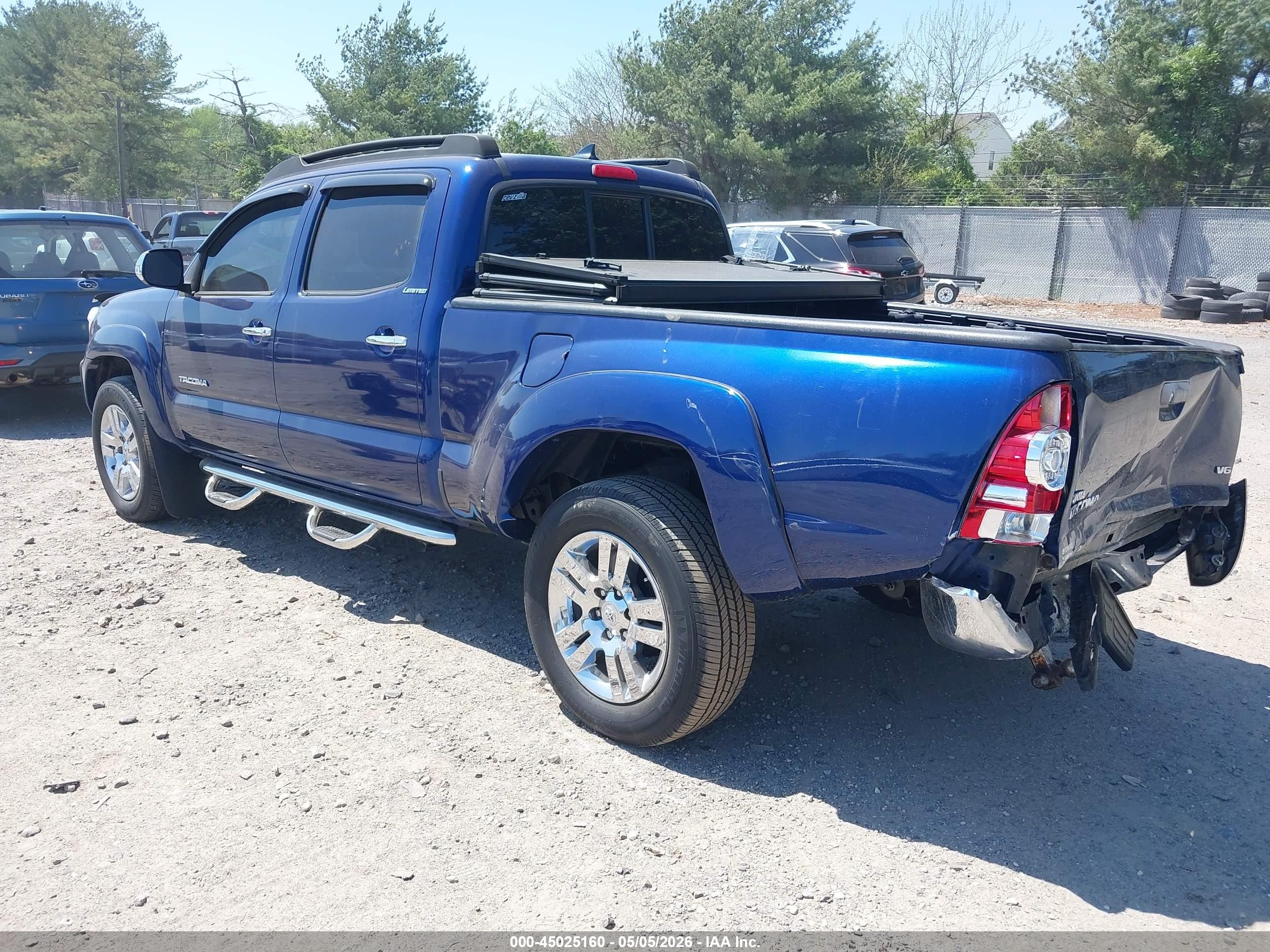2015 Toyota Tacoma Base V6 Синий vin: 3TMMU4FN1FM080169