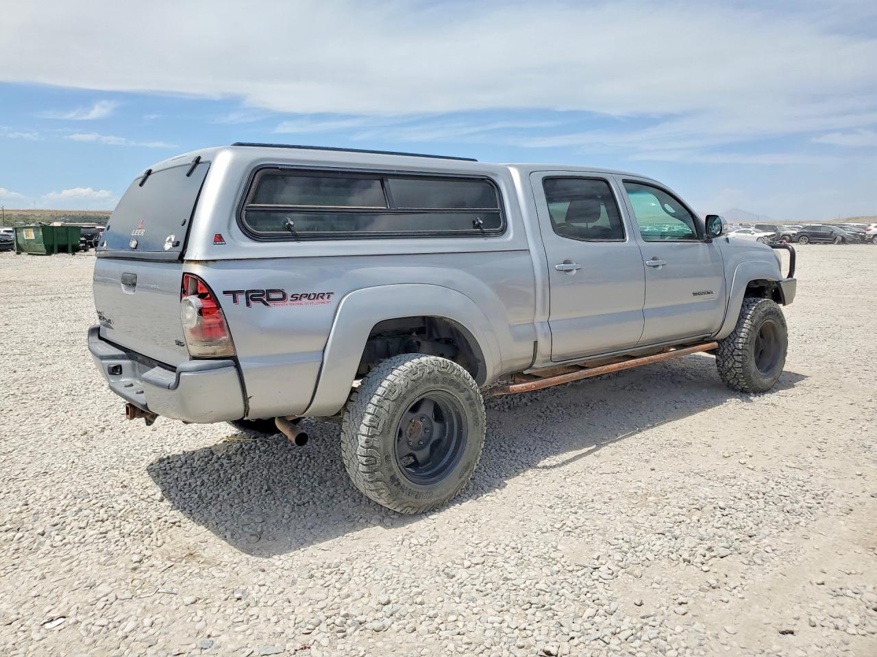 2015 Toyota Tacoma Double Cab Long Bed Silver vin: 3TMMU4FN1FM084934