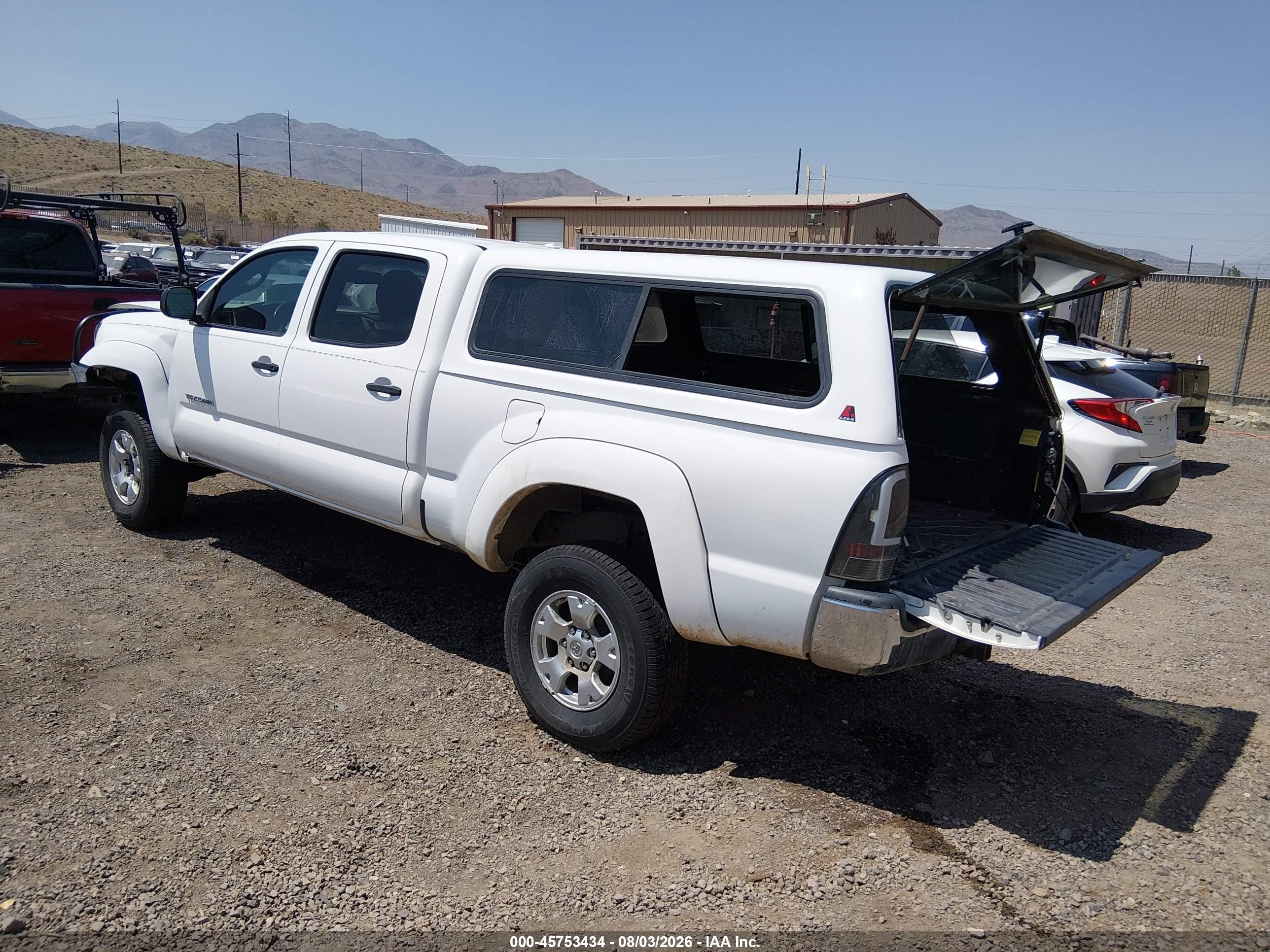 2010 Toyota Tacoma Base V6 White vin: 3TMMU4FN2AM022466