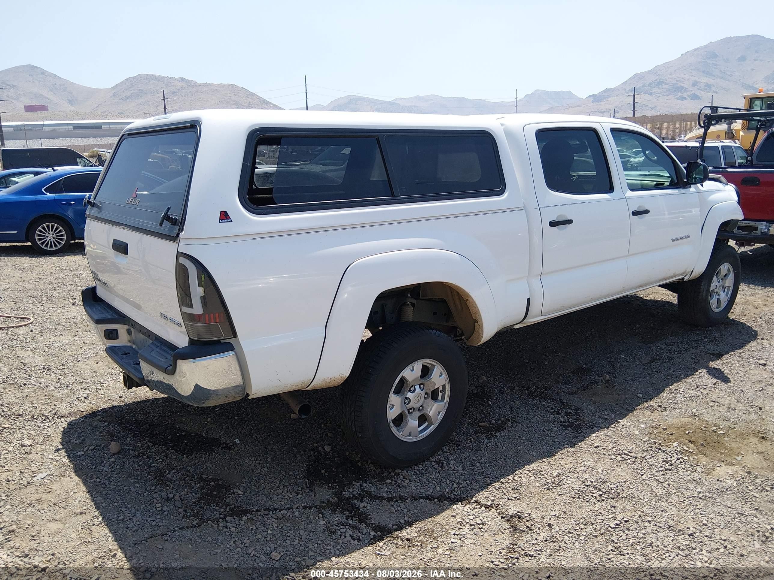 2010 Toyota Tacoma Base V6 White vin: 3TMMU4FN2AM022466