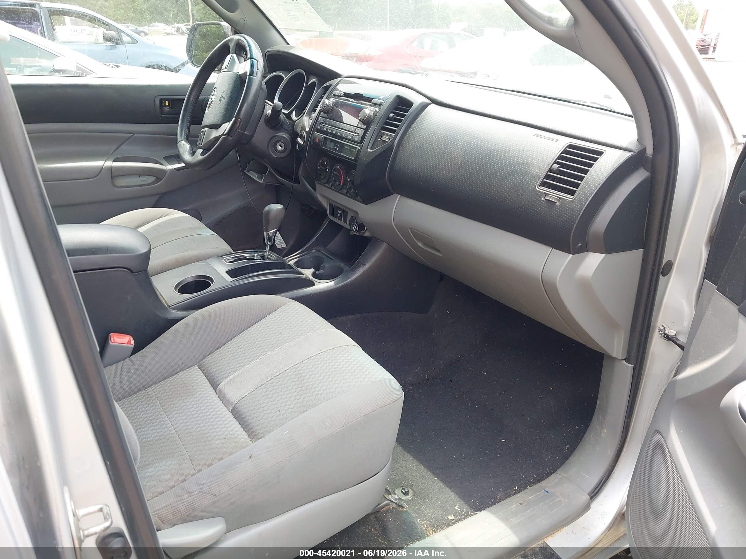 2012 Toyota Tacoma V6 Серый vin: 3TMMU4FN2CM043479