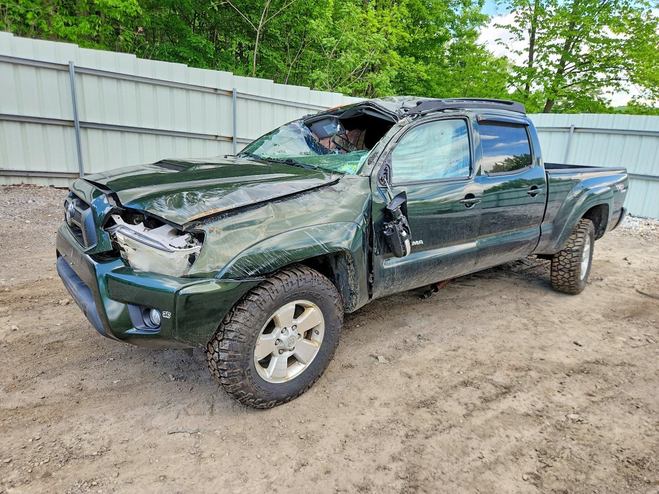 2013 Toyota Tacoma Double Cab Long Bed Green vin: 3TMMU4FN2DM059344
