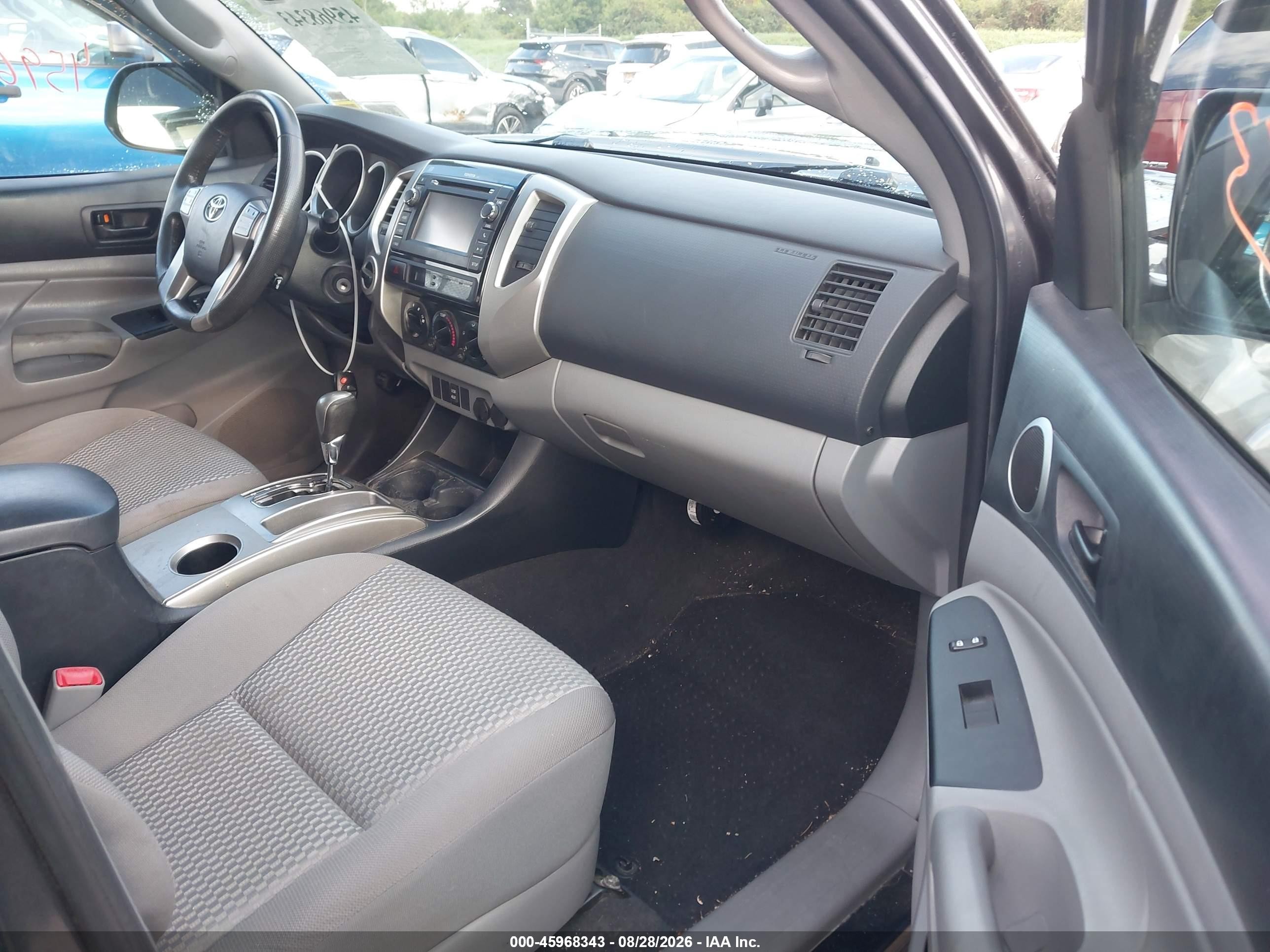2013 Toyota Tacoma Double Cab Long Bed Gray vin: 3TMMU4FN2DM060770