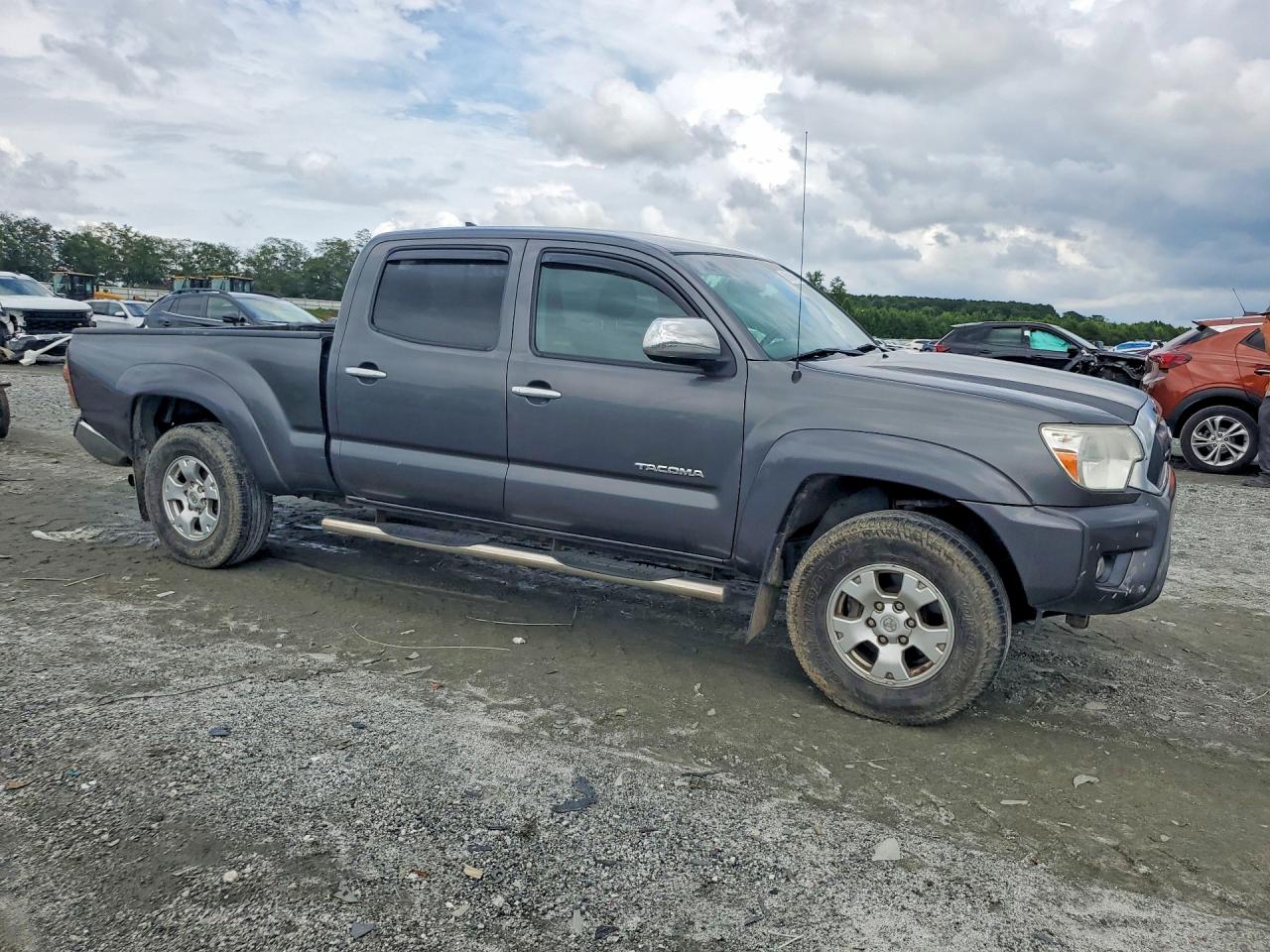 2014 Toyota Tacoma Double Cab Long Bed Gray vin: 3TMMU4FN2EM063704