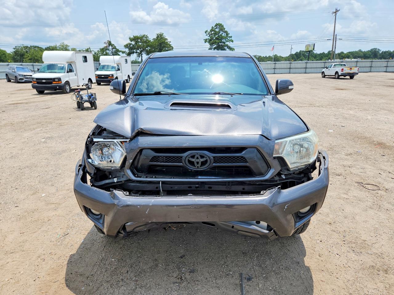 2014 Toyota Tacoma Double Cab Long Bed Gray vin: 3TMMU4FN2EM068434