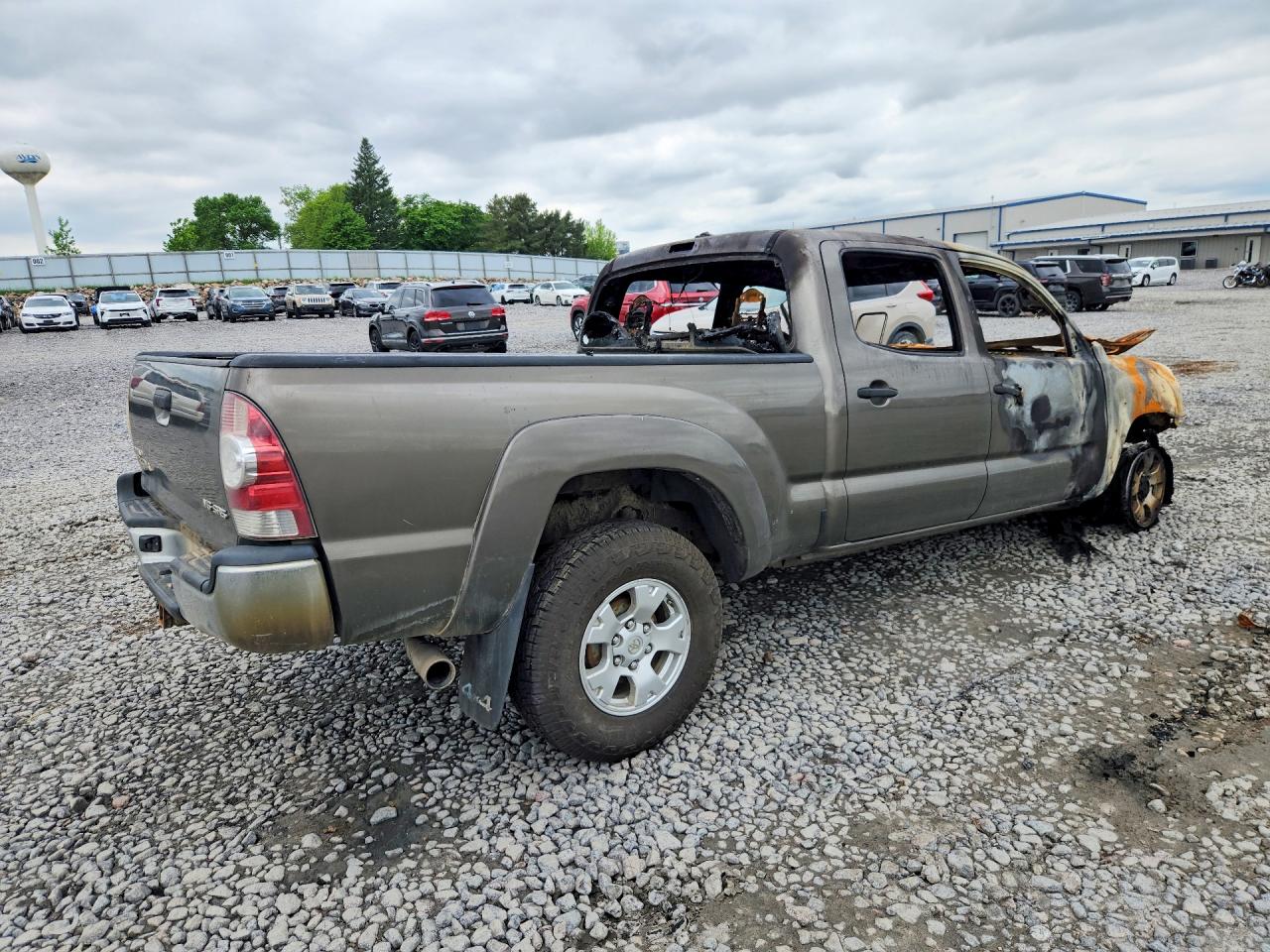 2015 Toyota Tacoma Double Cab Long Bed Серый vin: 3TMMU4FN2FM077507