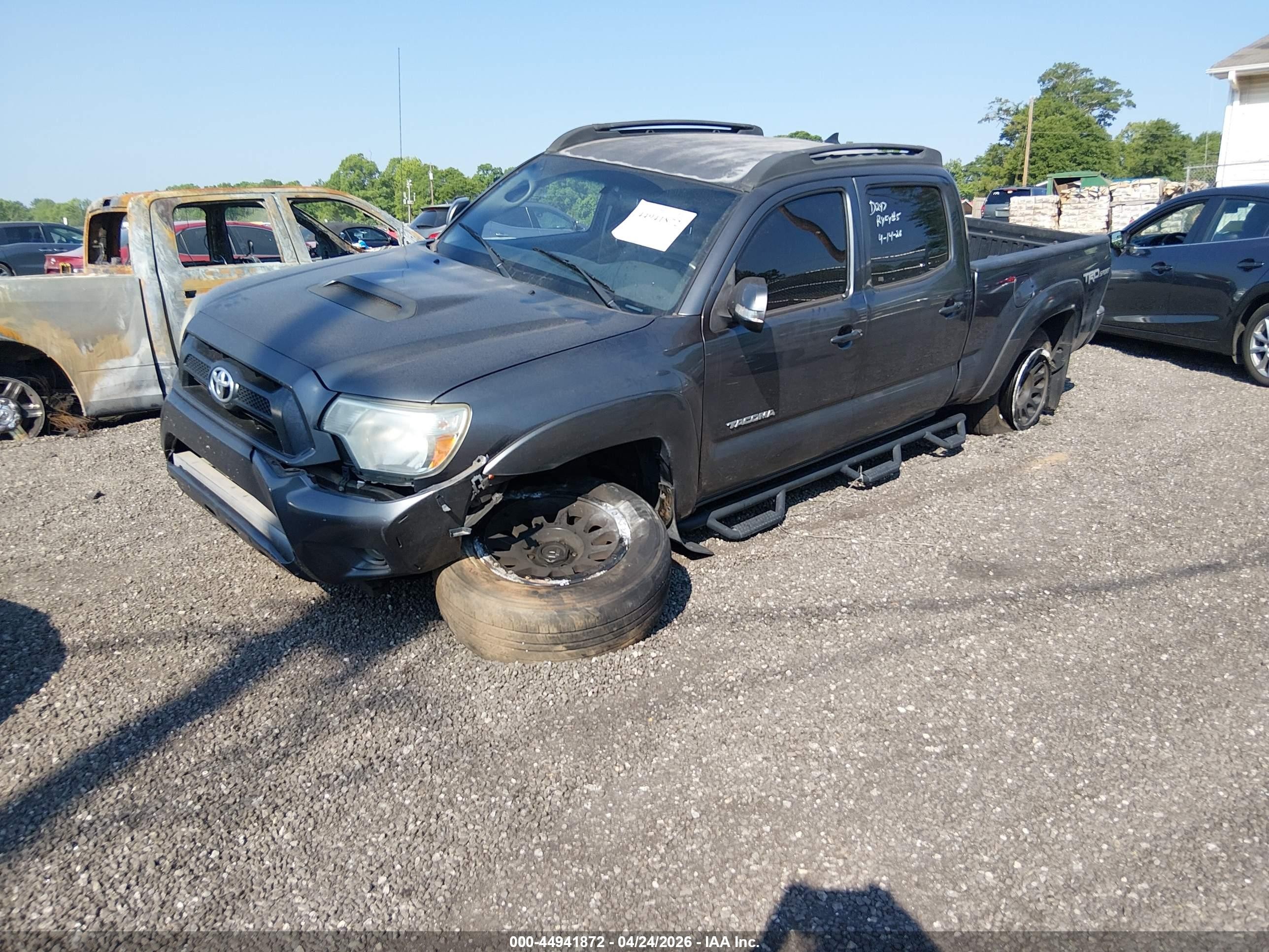 2015 Toyota Tacoma Base V6 Gray vin: 3TMMU4FN2FM084232