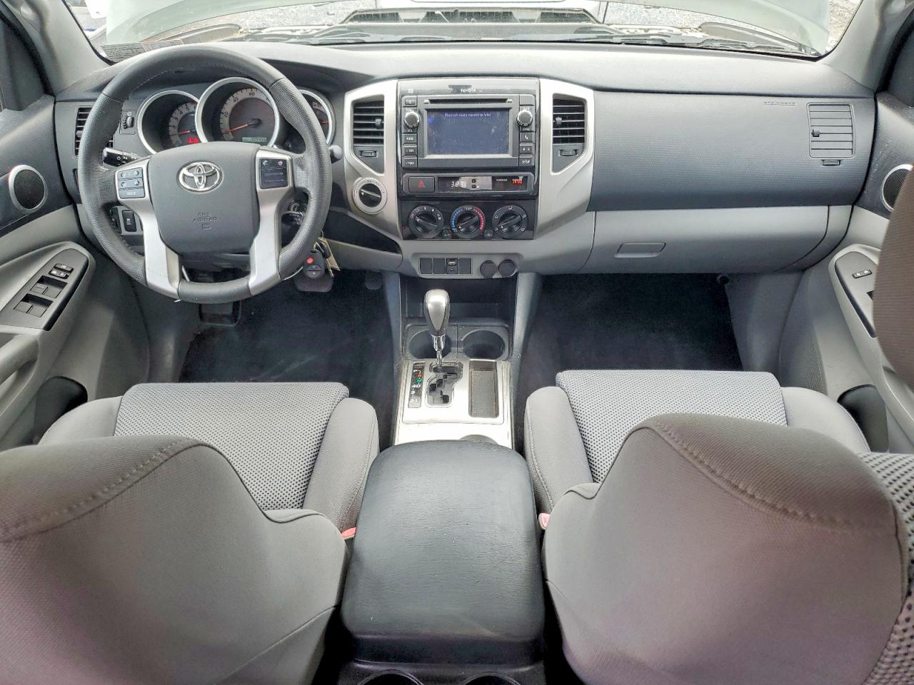 2013 Toyota Tacoma Double Cab Long Bed Green vin: 3TMMU4FN3DM052645