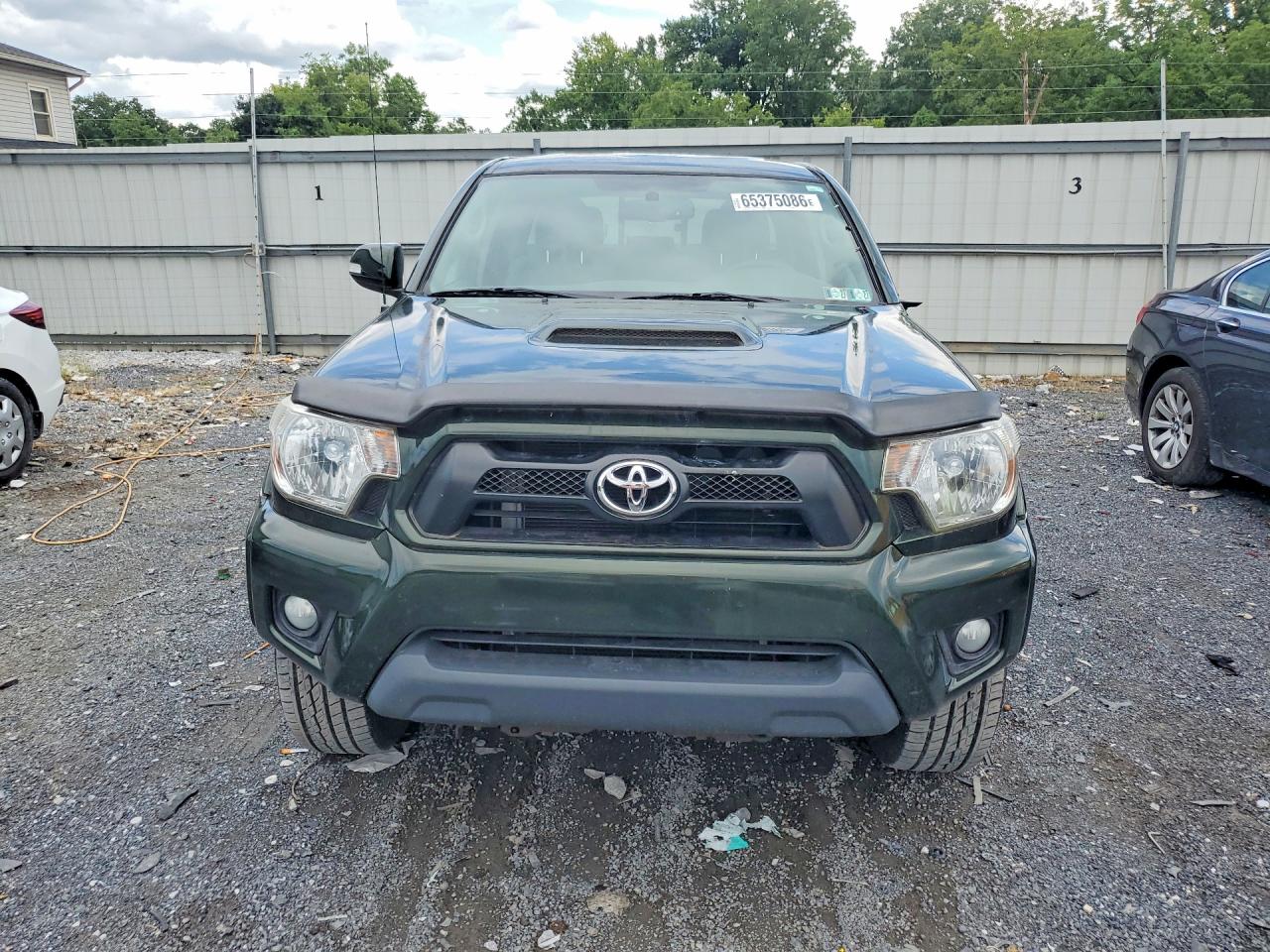 2013 Toyota Tacoma Double Cab Long Bed Green vin: 3TMMU4FN3DM052645