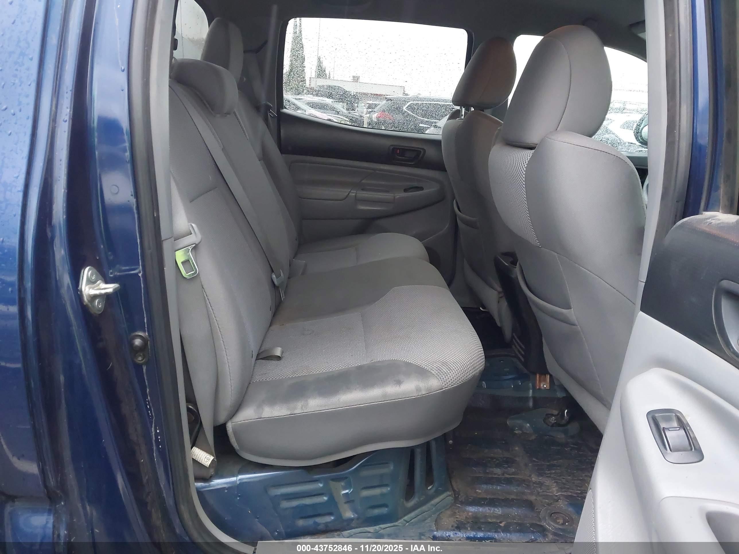2014 Toyota Tacoma Base V6 Blue vin: 3TMMU4FN3EM065798
