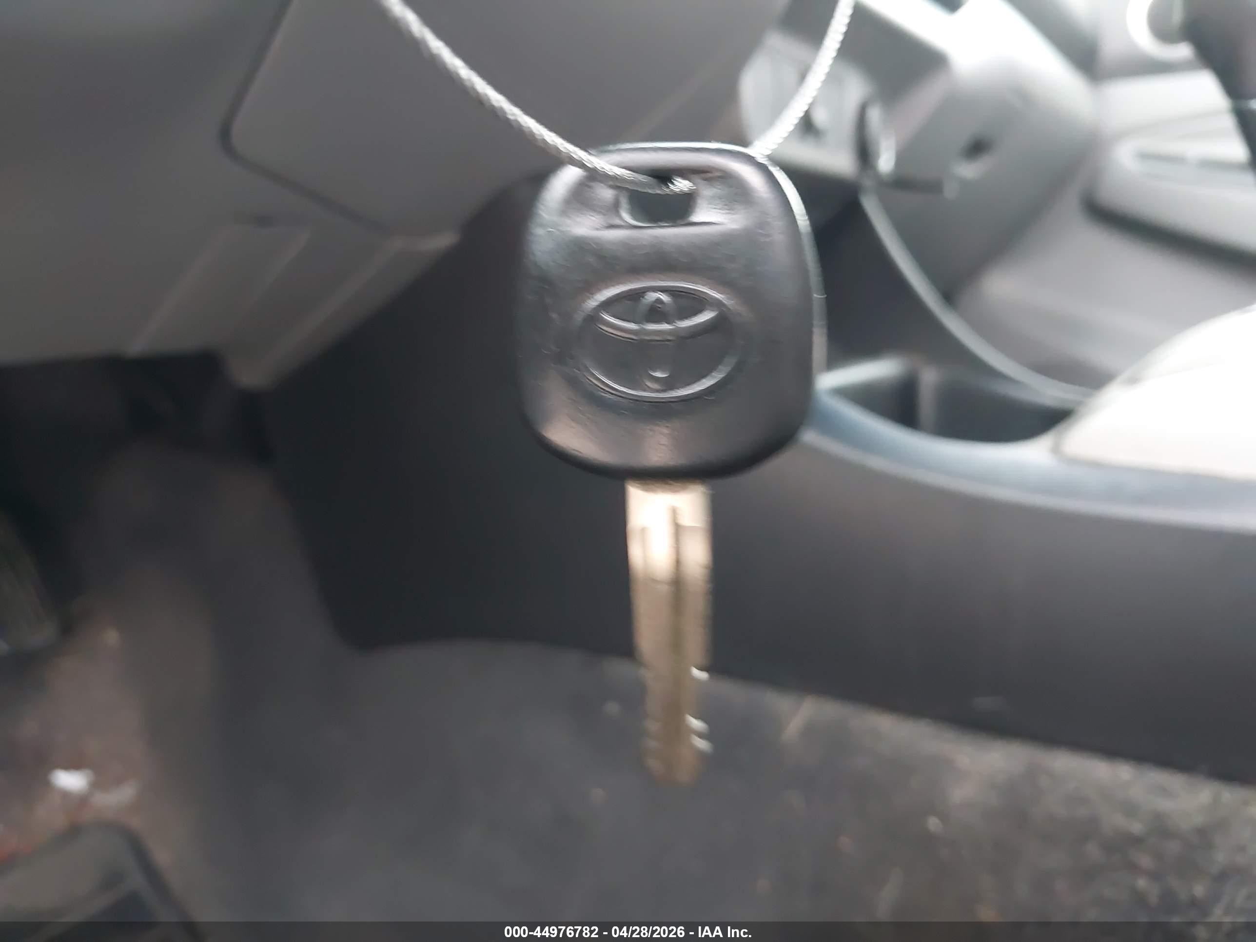 2015 Toyota Tacoma Base V6 Silver vin: 3TMMU4FN3FM082134