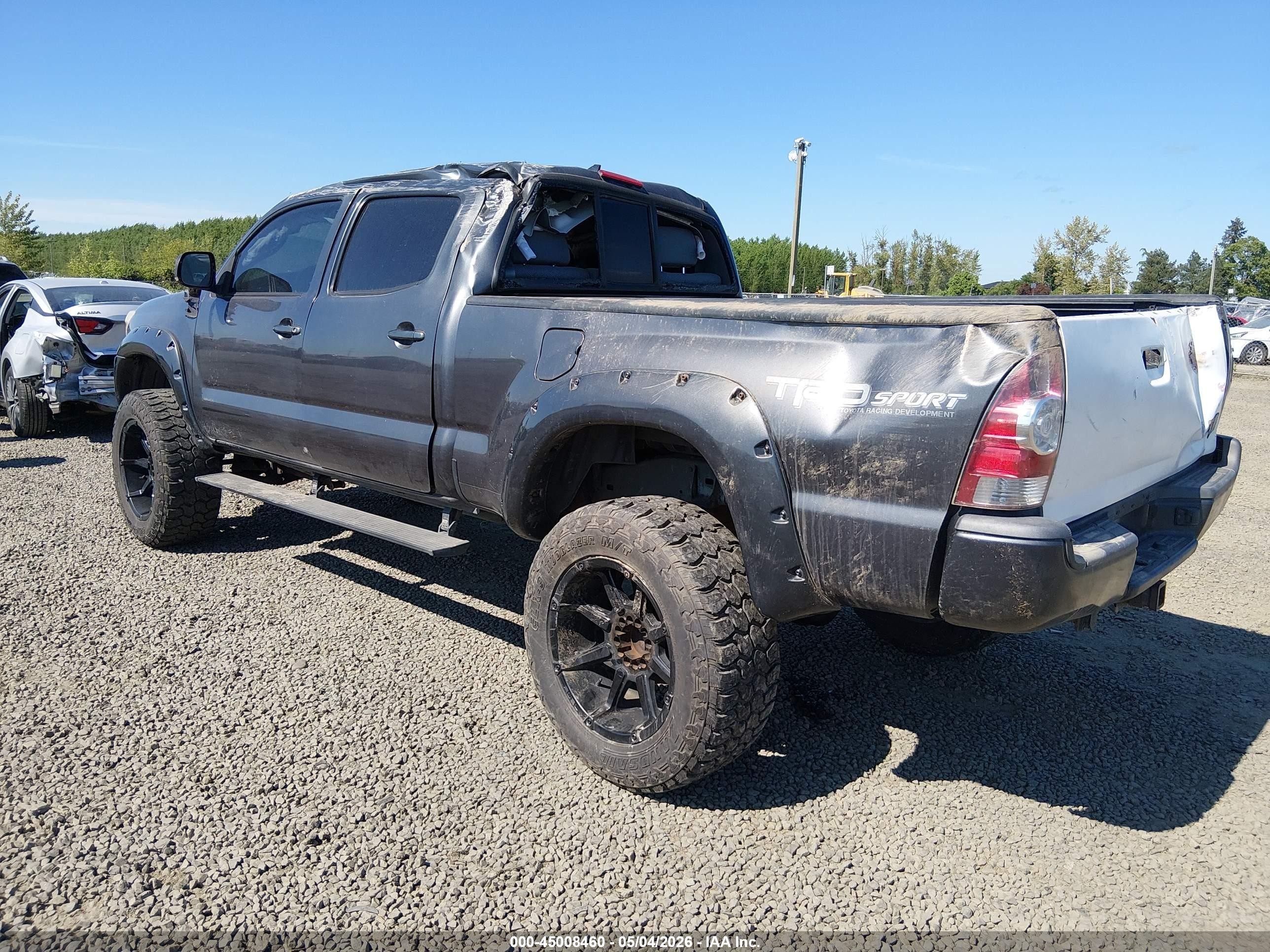 2015 Toyota Tacoma Base V6 Gray vin: 3TMMU4FN3FM082439