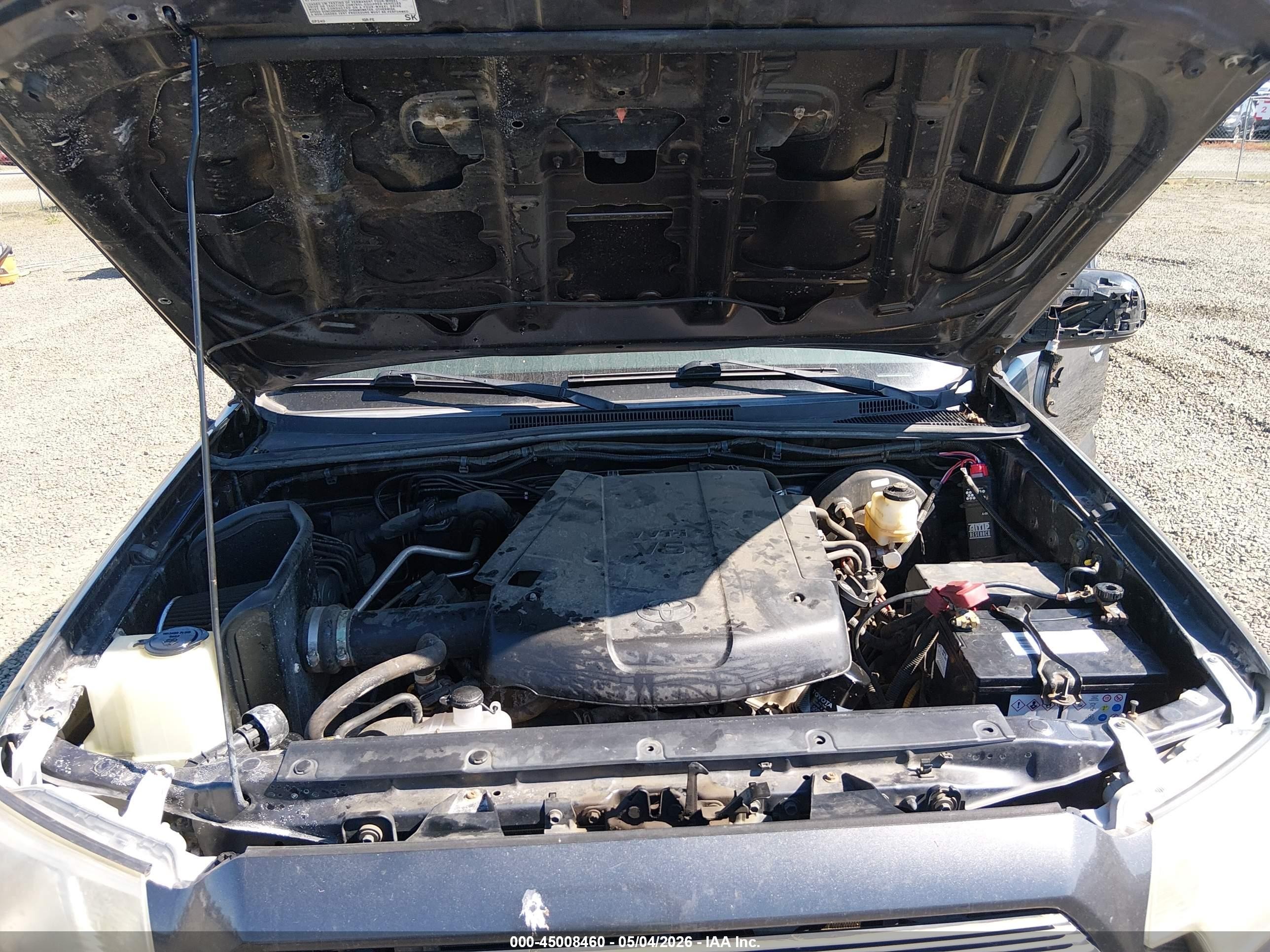 2015 Toyota Tacoma Base V6 Gray vin: 3TMMU4FN3FM082439