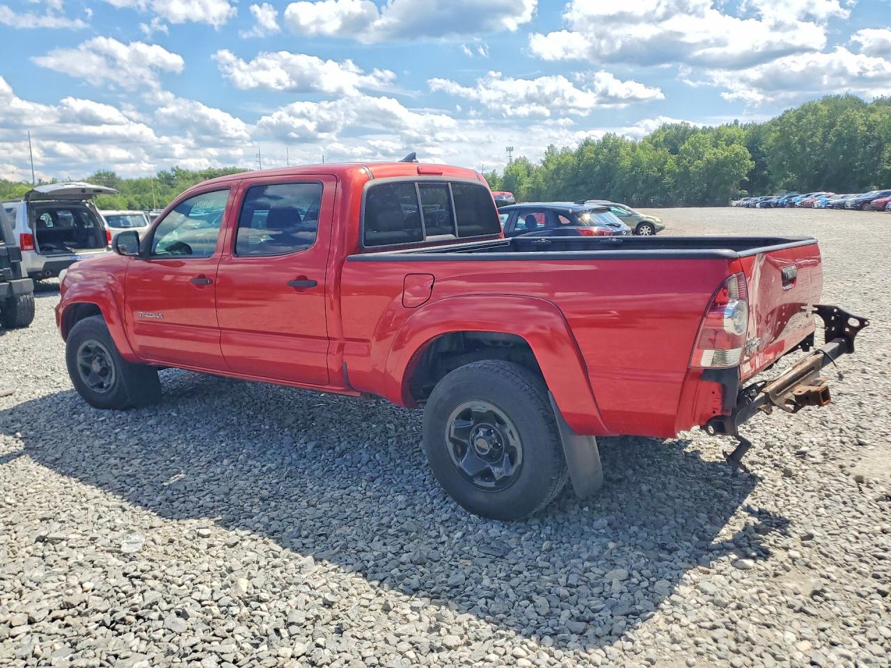 2015 Toyota Tacoma Double Cab Long Bed Red vin: 3TMMU4FN3FM082697