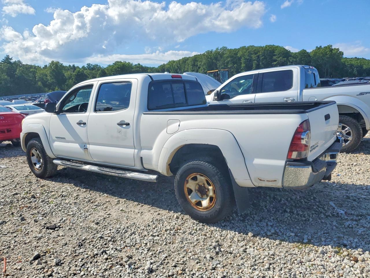 2010 Toyota Tacoma Double Cab Long Bed White vin: 3TMMU4FN4AM023148
