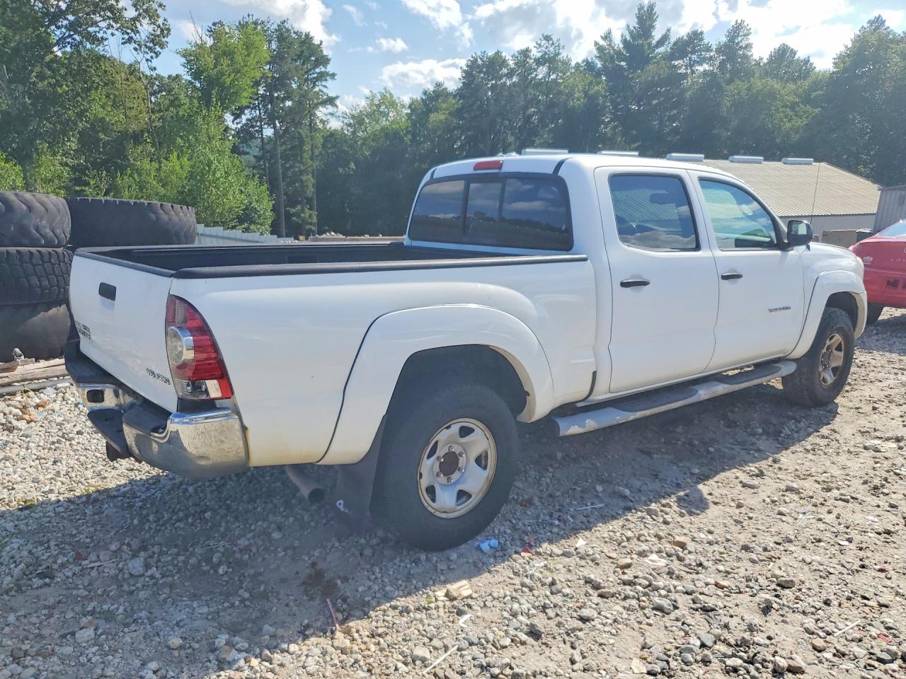 2010 Toyota Tacoma Double Cab Long Bed White vin: 3TMMU4FN4AM023148