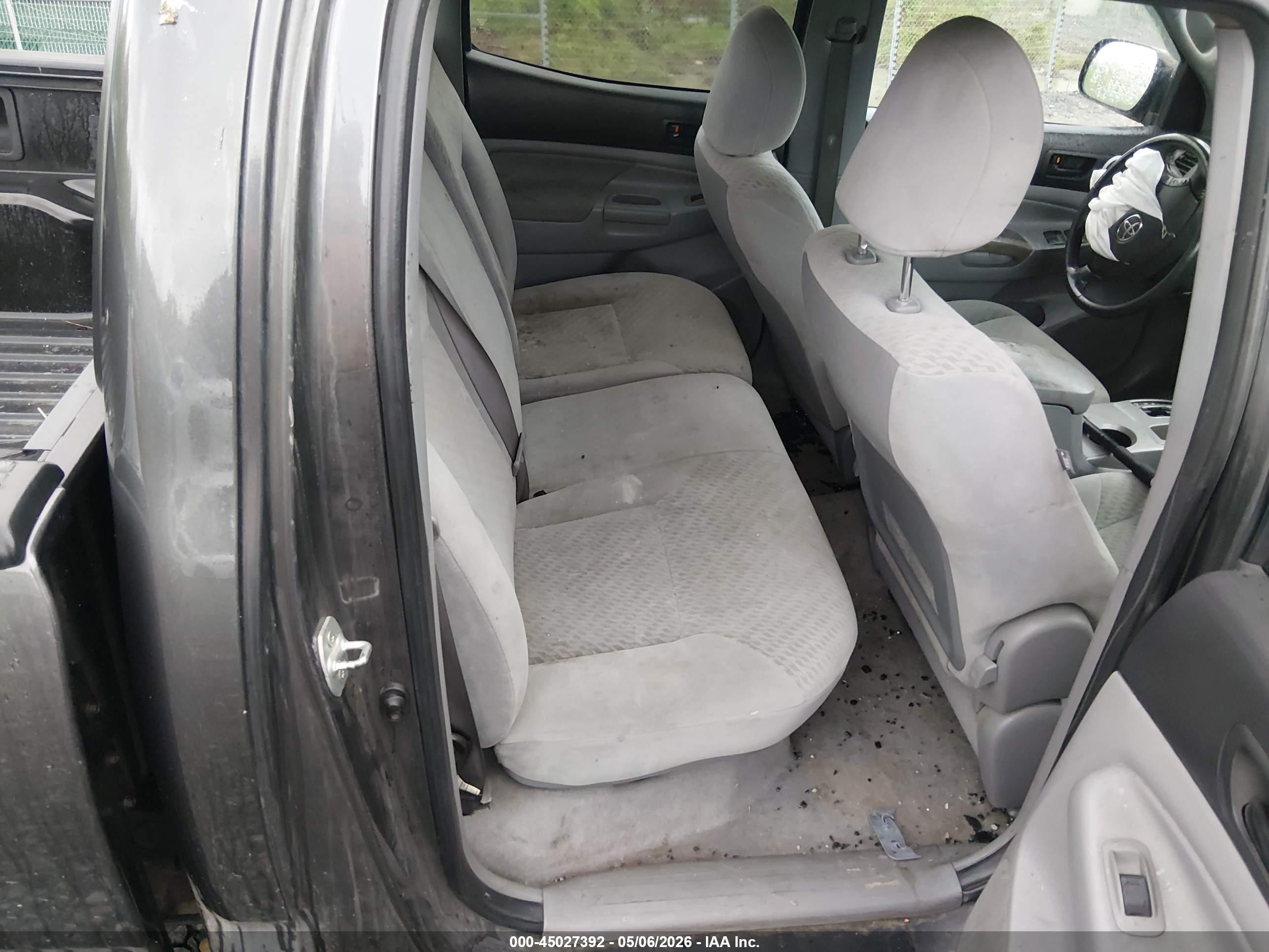 2011 Toyota Tacoma Base V6 Pewter vin: 3TMMU4FN4BM024351