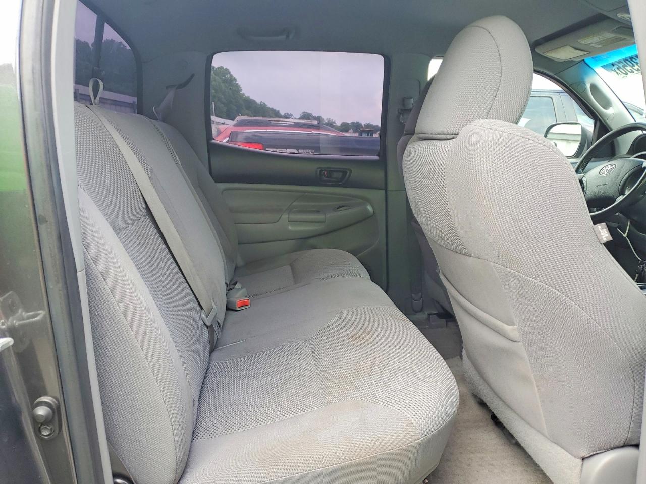 2011 Toyota Tacoma Double Cab Long Bed Gray vin: 3TMMU4FN4BM025905