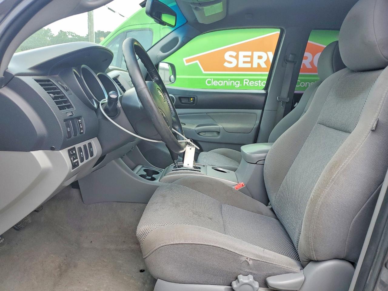 2011 Toyota Tacoma Double Cab Long Bed Gray vin: 3TMMU4FN4BM025905