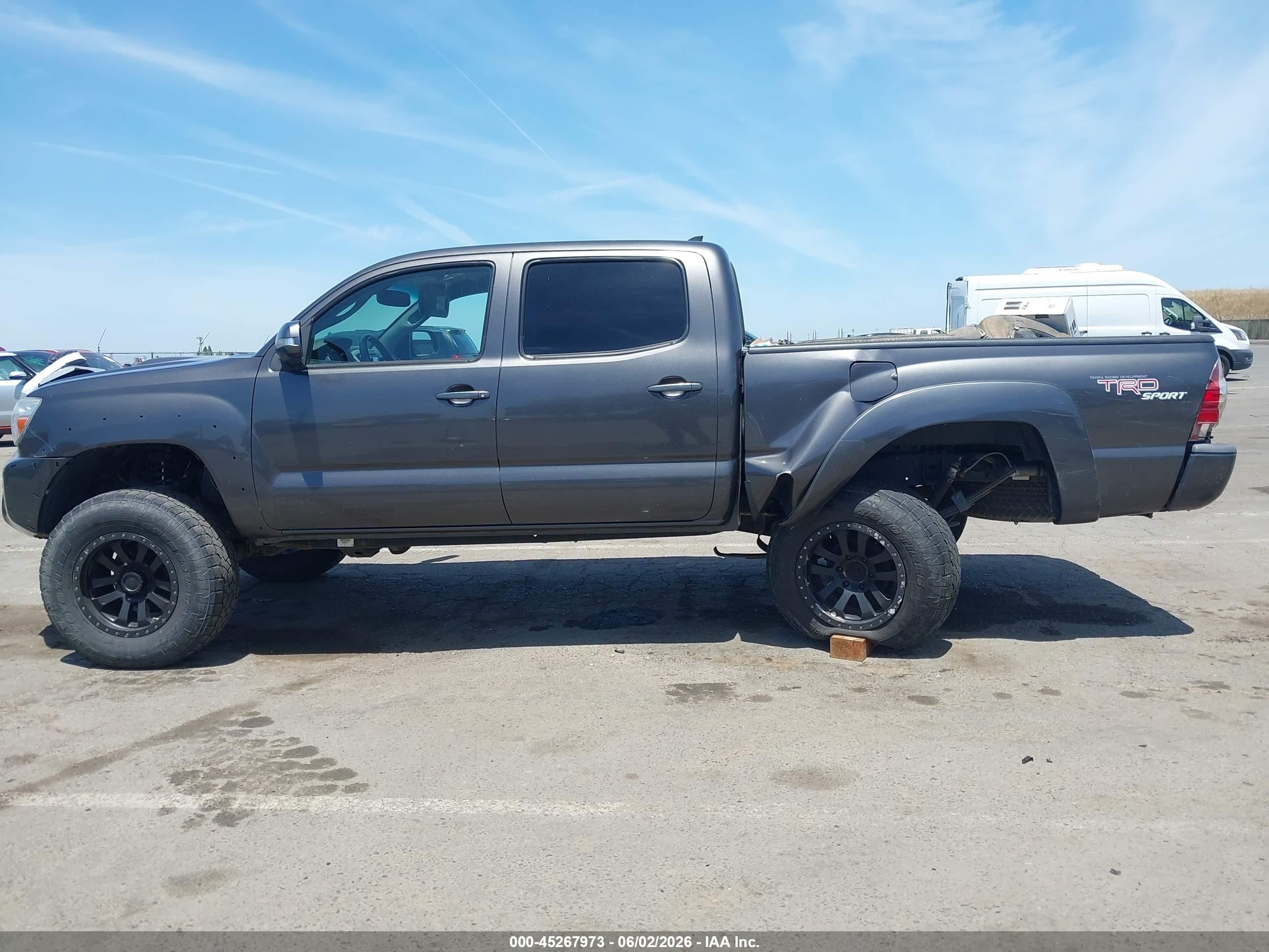 2012 Toyota Tacoma Base V6 Gray vin: 3TMMU4FN4CM049008