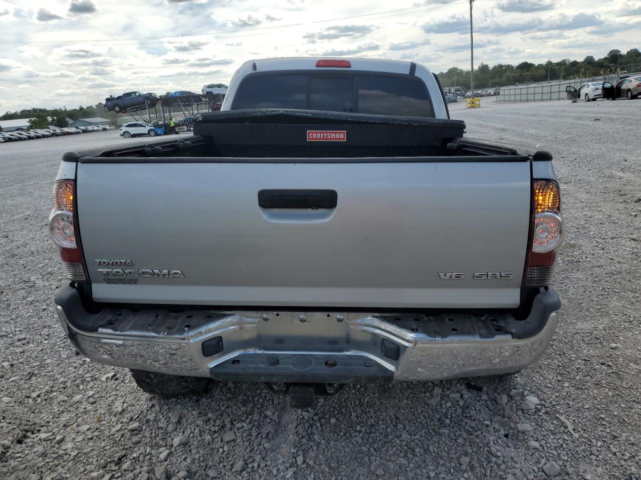 2013 Toyota Tacoma Double Cab Long Bed Gray vin: 3TMMU4FN4DM049821