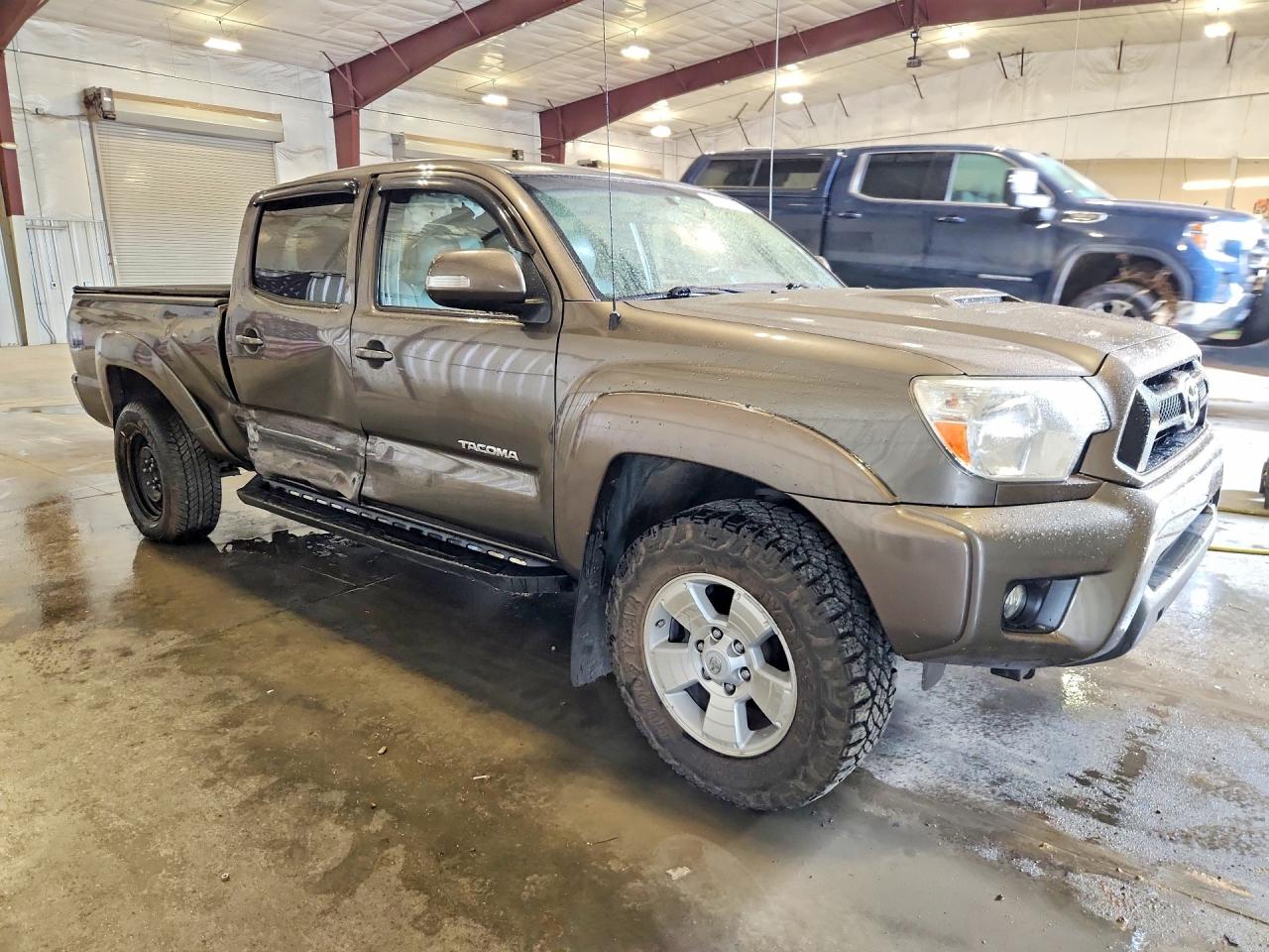 2014 Toyota Tacoma Double Cab Long Bed Brown vin: 3TMMU4FN4EM068631