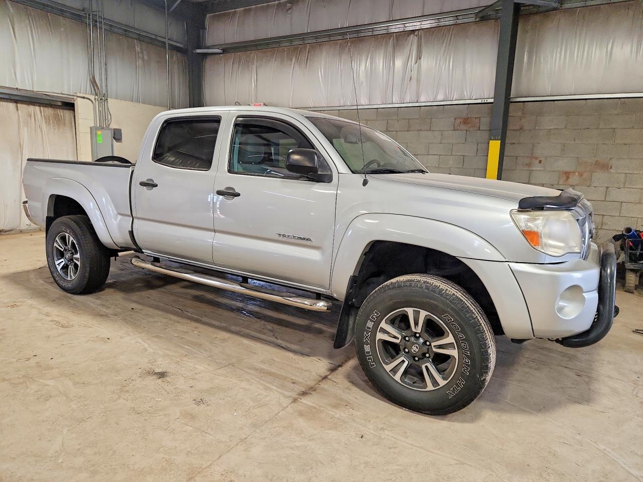 2010 Toyota Tacoma Double Cab Long Bed Silver vin: 3TMMU4FN5AM021103