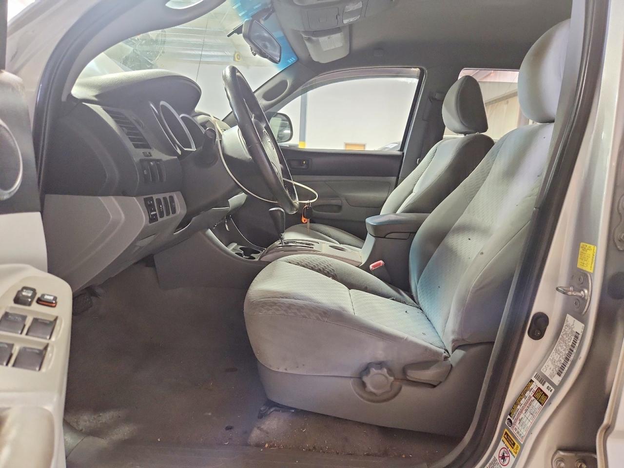 2010 Toyota Tacoma Double Cab Long Bed Silver vin: 3TMMU4FN5AM021103