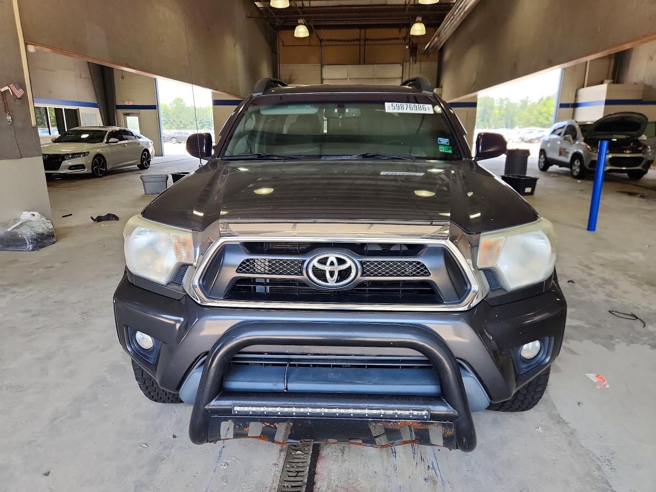 2013 Toyota Tacoma Double Cab Long Bed Gray vin: 3TMMU4FN5DM056762