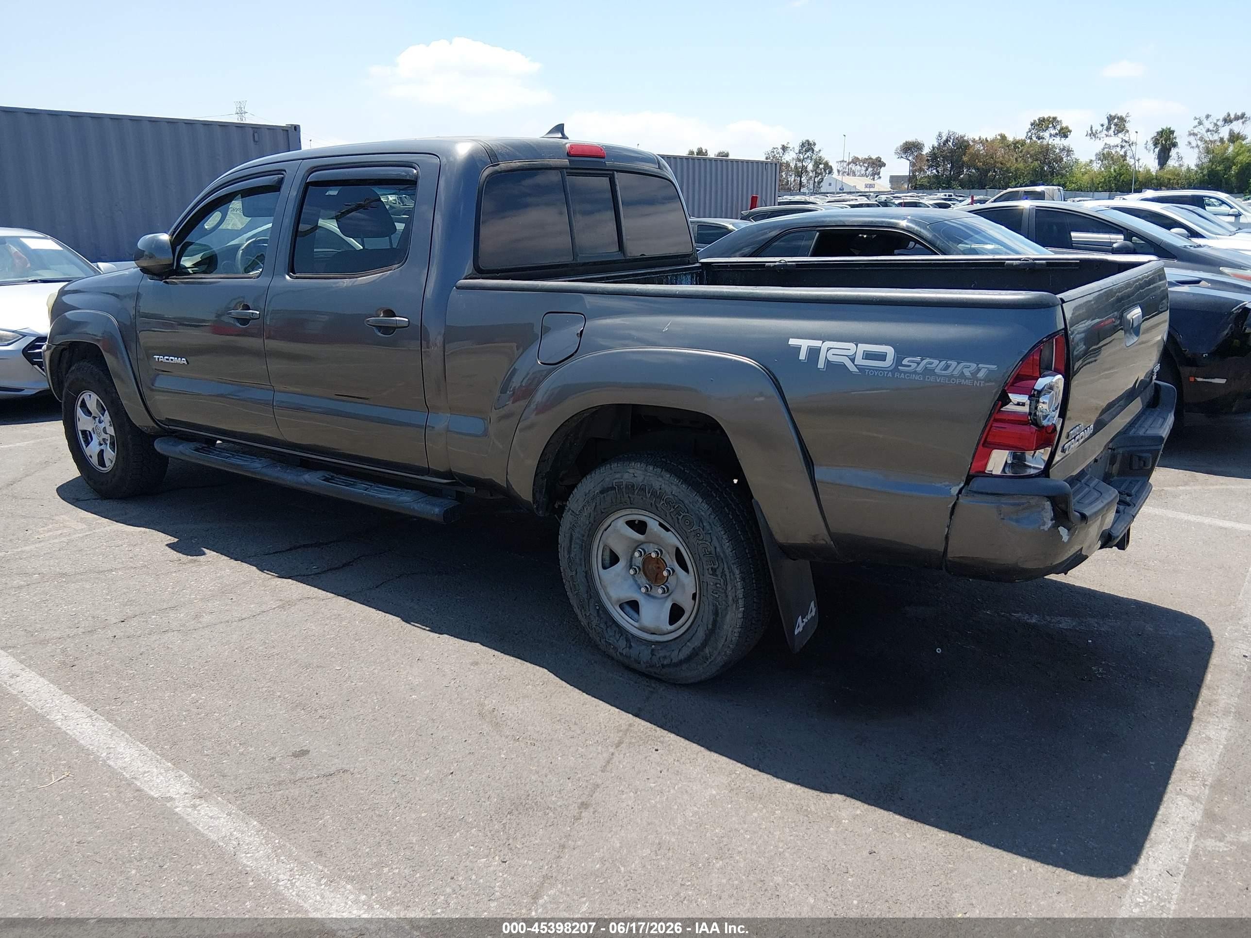 2013 Toyota Tacoma Base V6 Gray vin: 3TMMU4FN5DM060374