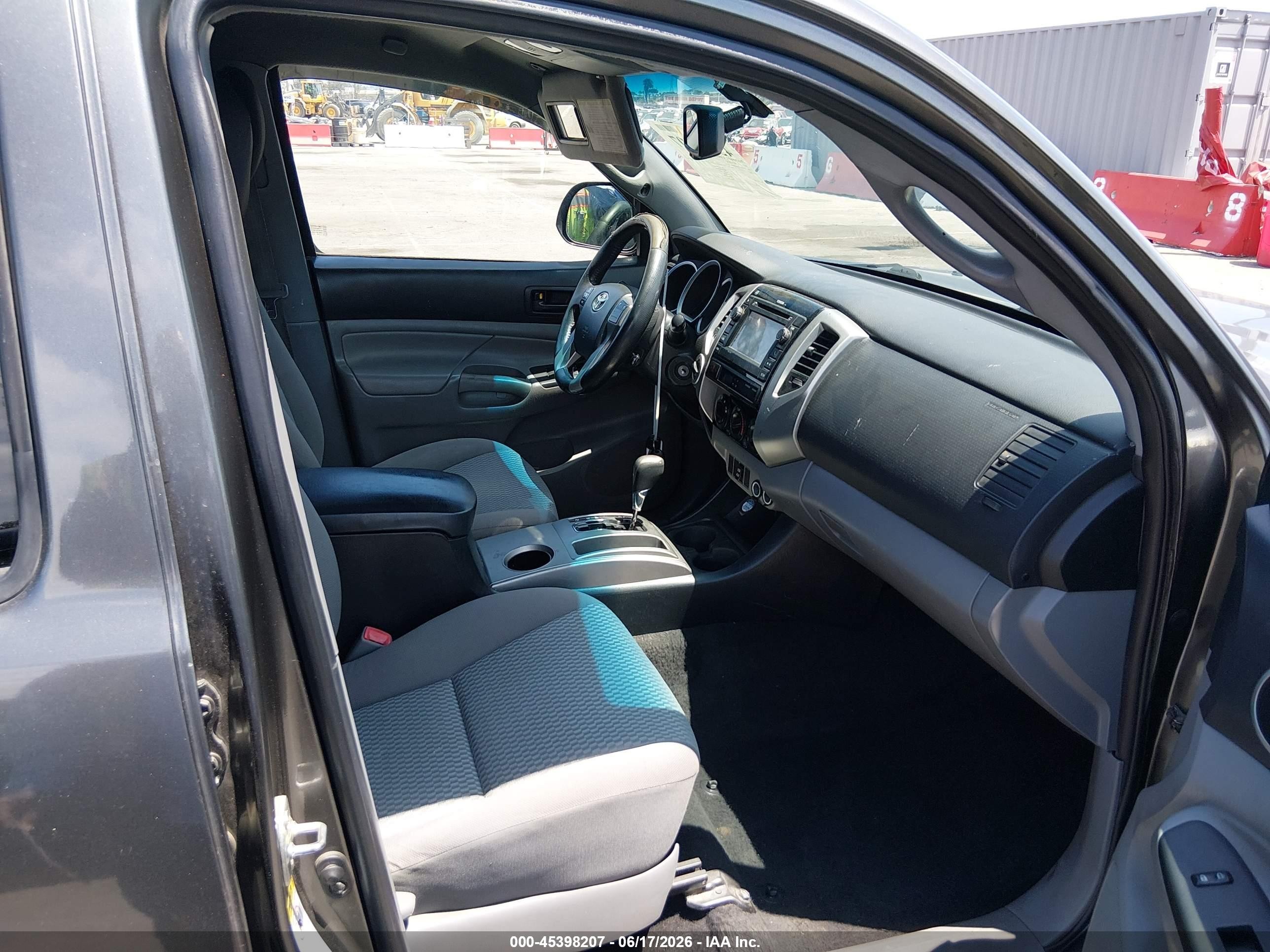 2013 Toyota Tacoma Base V6 Gray vin: 3TMMU4FN5DM060374