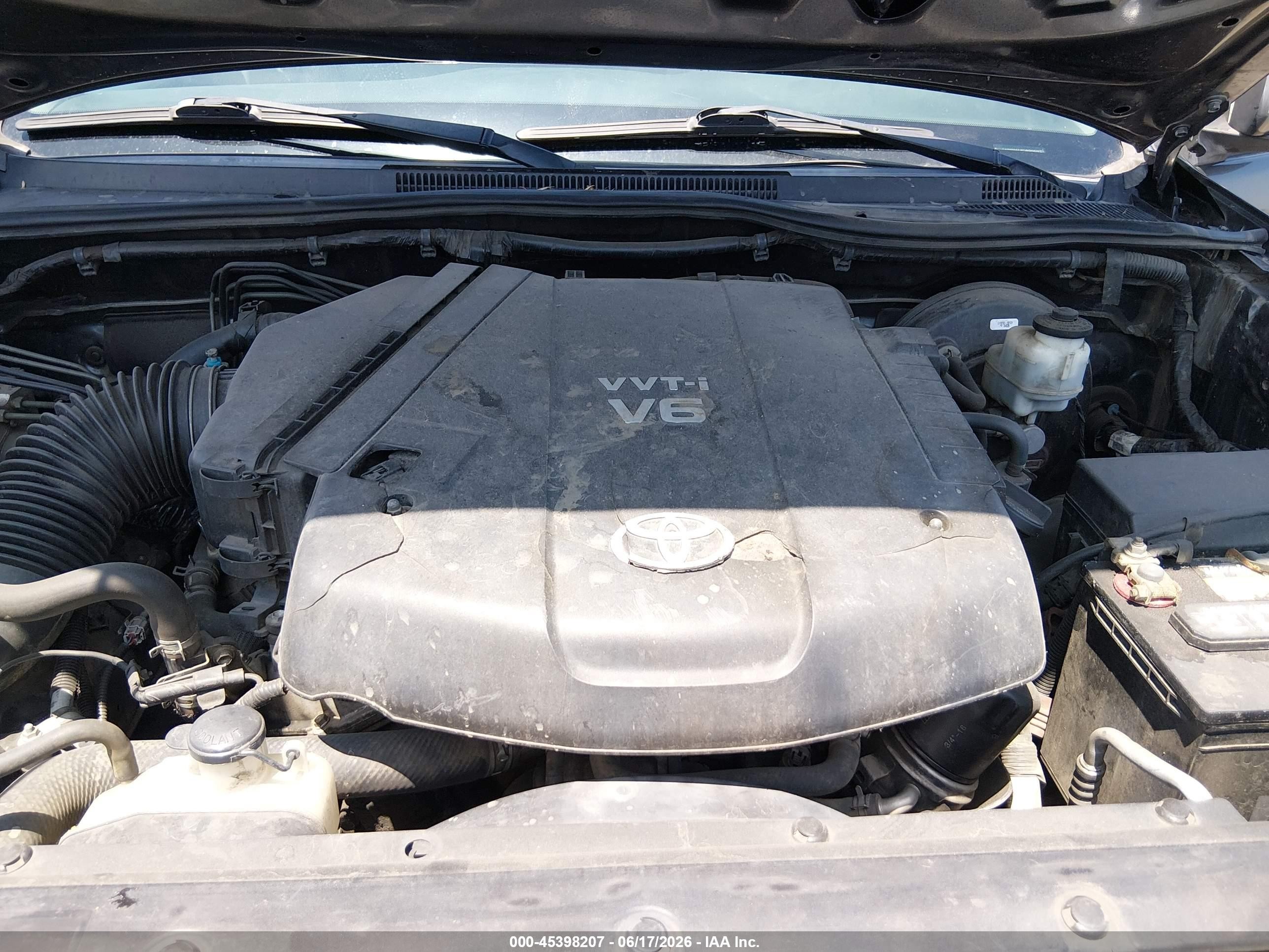 2013 Toyota Tacoma Base V6 Gray vin: 3TMMU4FN5DM060374