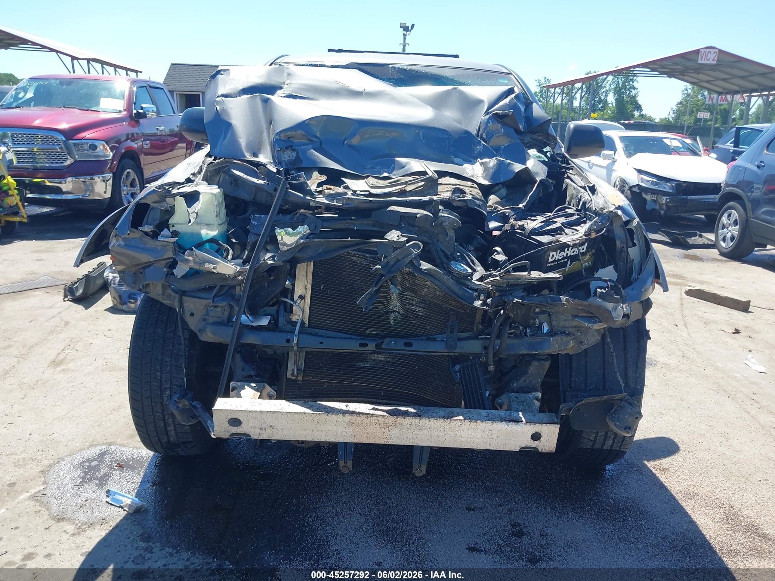 2014 Toyota Tacoma Base V6 Серый vin: 3TMMU4FN5EM064104