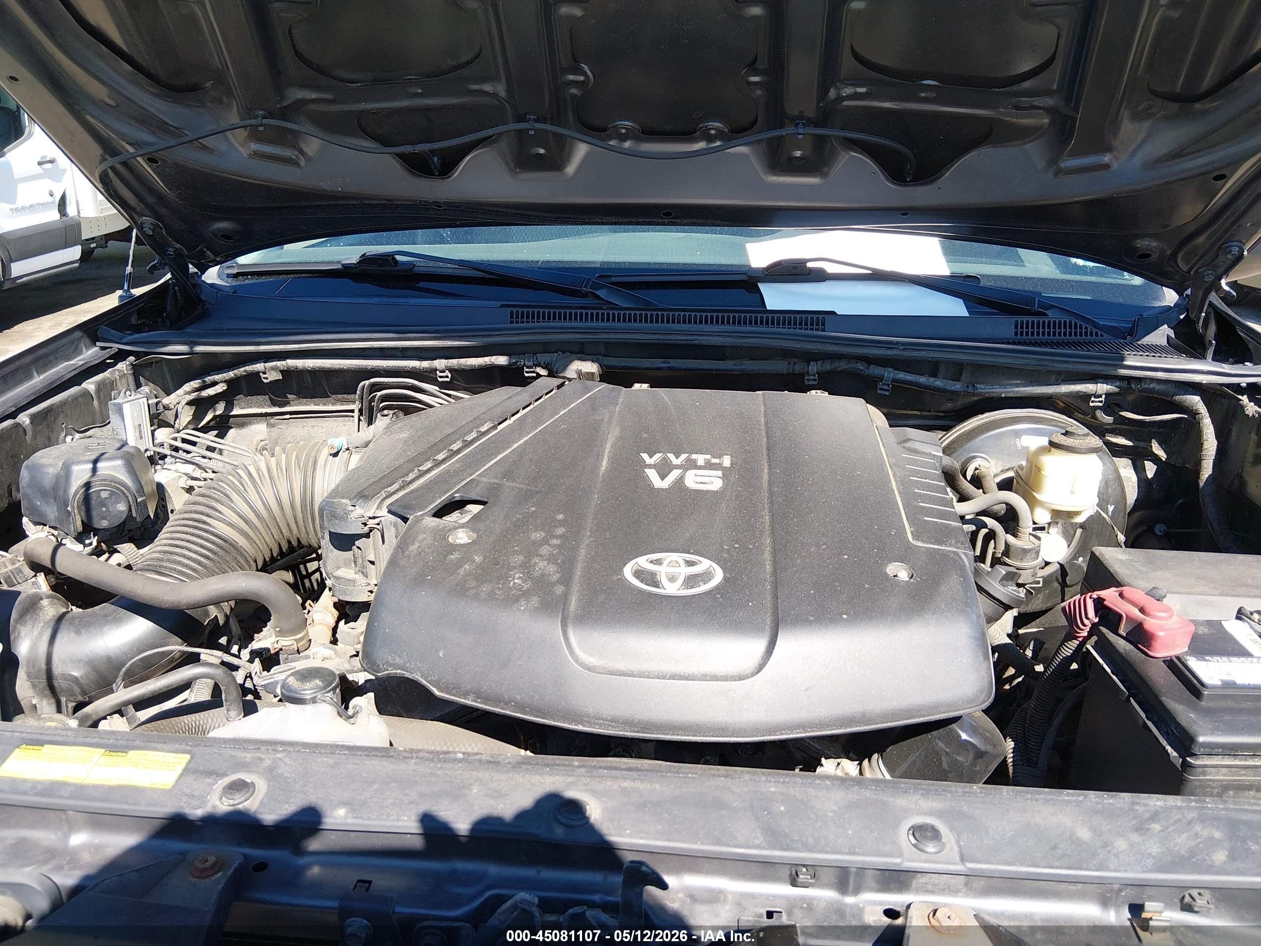 2015 Toyota Tacoma Base V6 Gray vin: 3TMMU4FN5FM074343