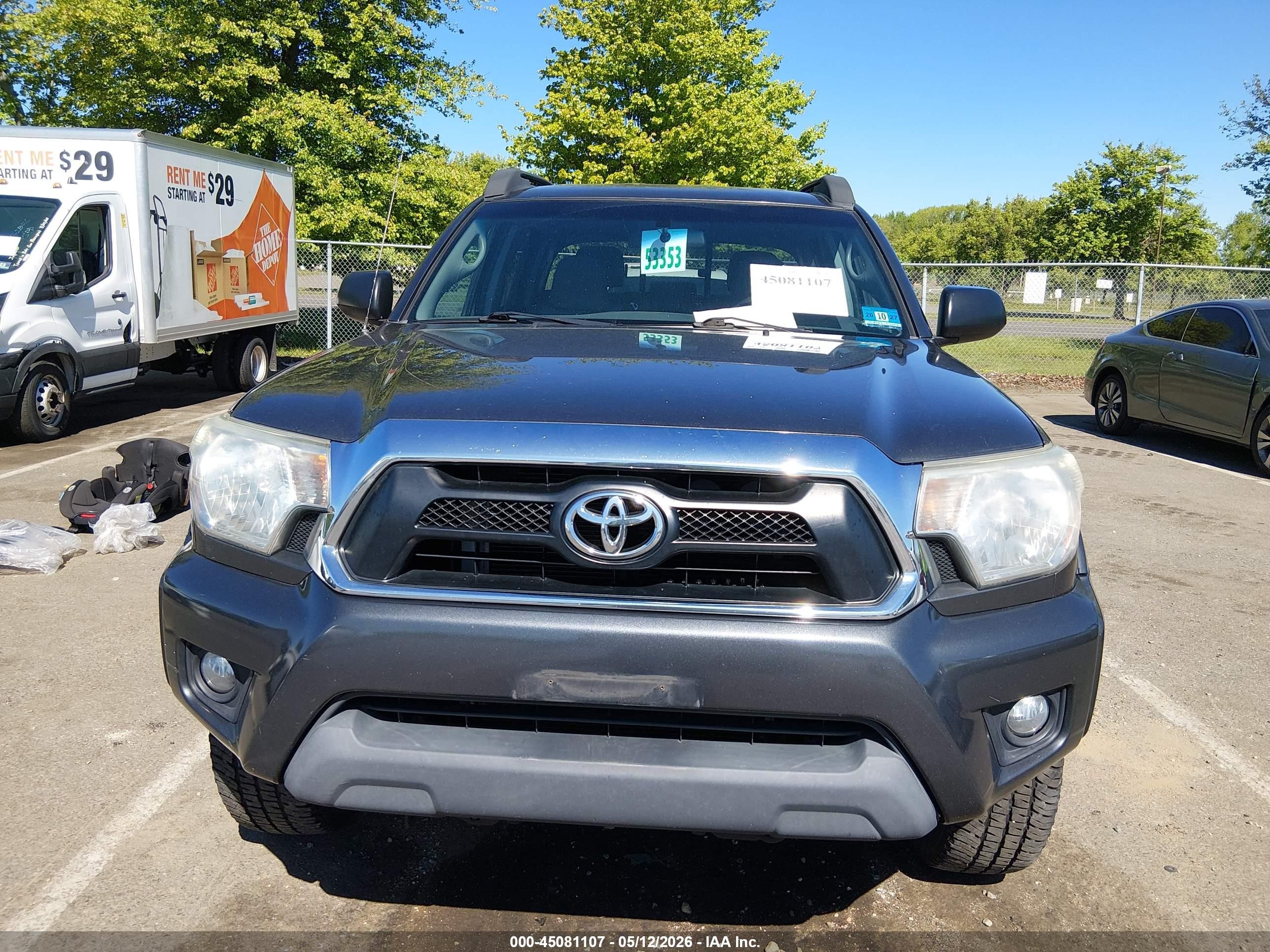 2015 Toyota Tacoma Base V6 Gray vin: 3TMMU4FN5FM074343