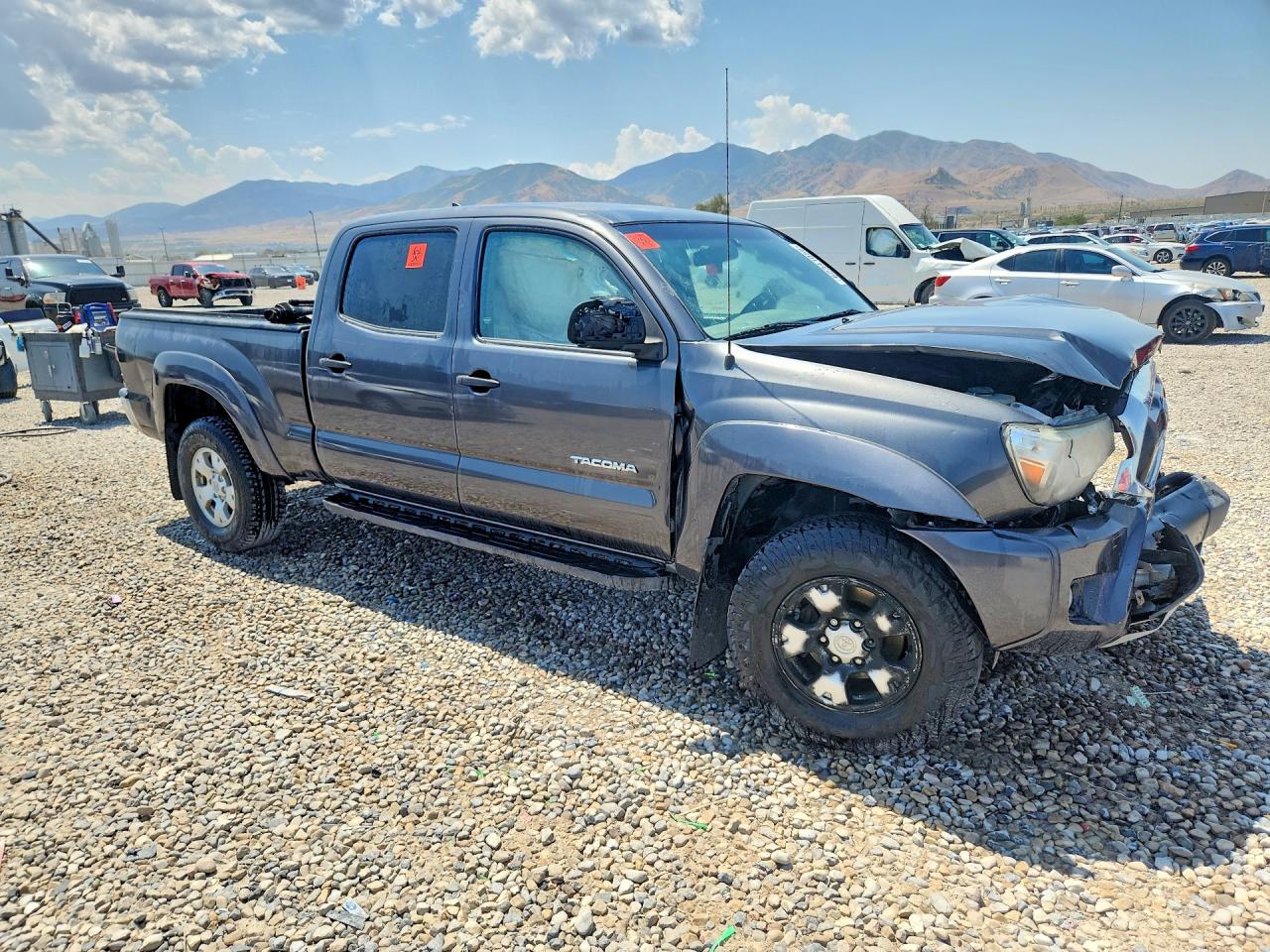 2015 Toyota Tacoma Double Cab Long Bed Gray vin: 3TMMU4FN5FM079042